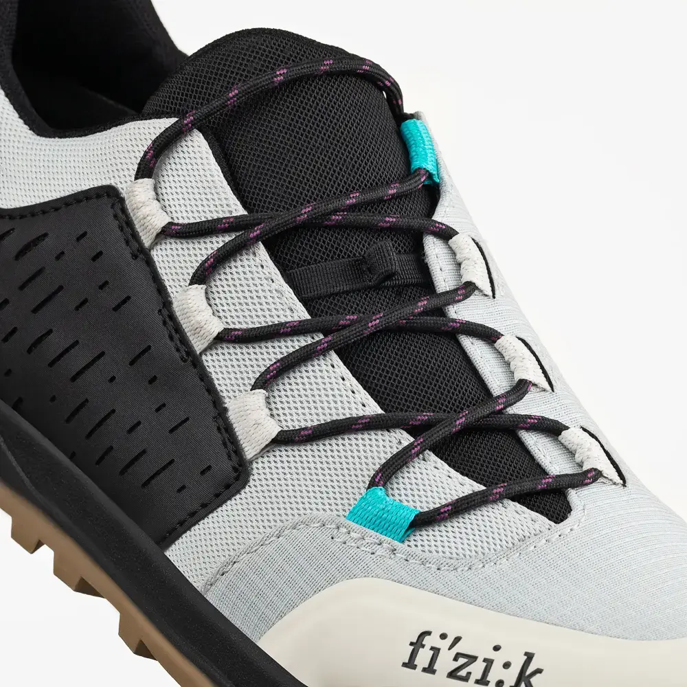 Fizik Terra Ergolace Flat GTX Mountainbikeschoenen Lichtgrijs/Zwart