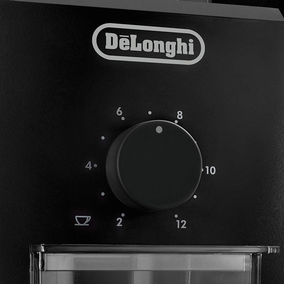 De'Longhi Dedica Style EC685.W, Machine à Café à Pompe en Acier Inoxydable Pour Café Moulu ou Dosettes, Machine à Espresso et Cappuccino, Réservoir de 1,3L, Système Anti-goutte, Blanc