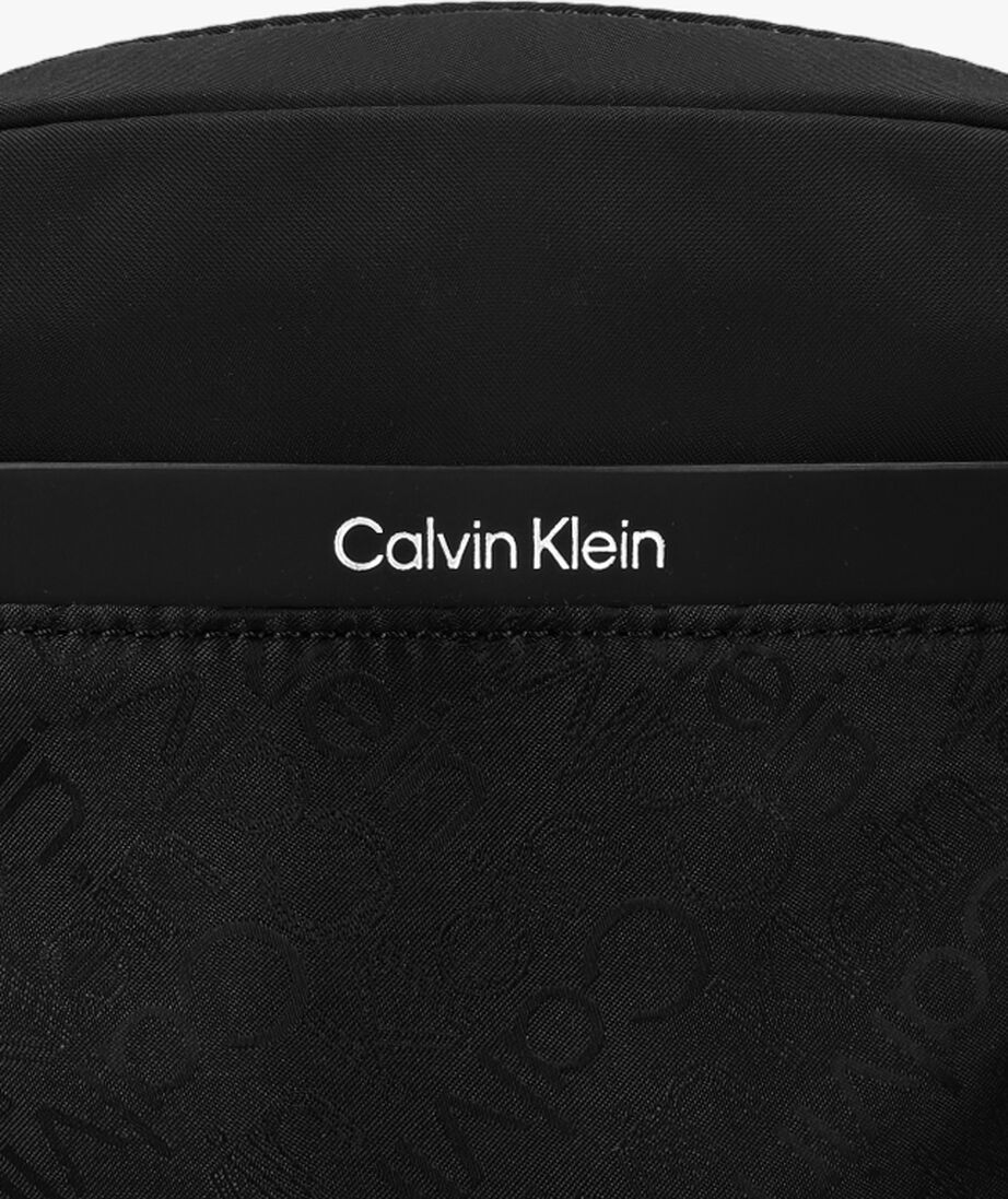 CALVIN KLEIN zwarte calvin klein reportertas urban repreve conv reporter s