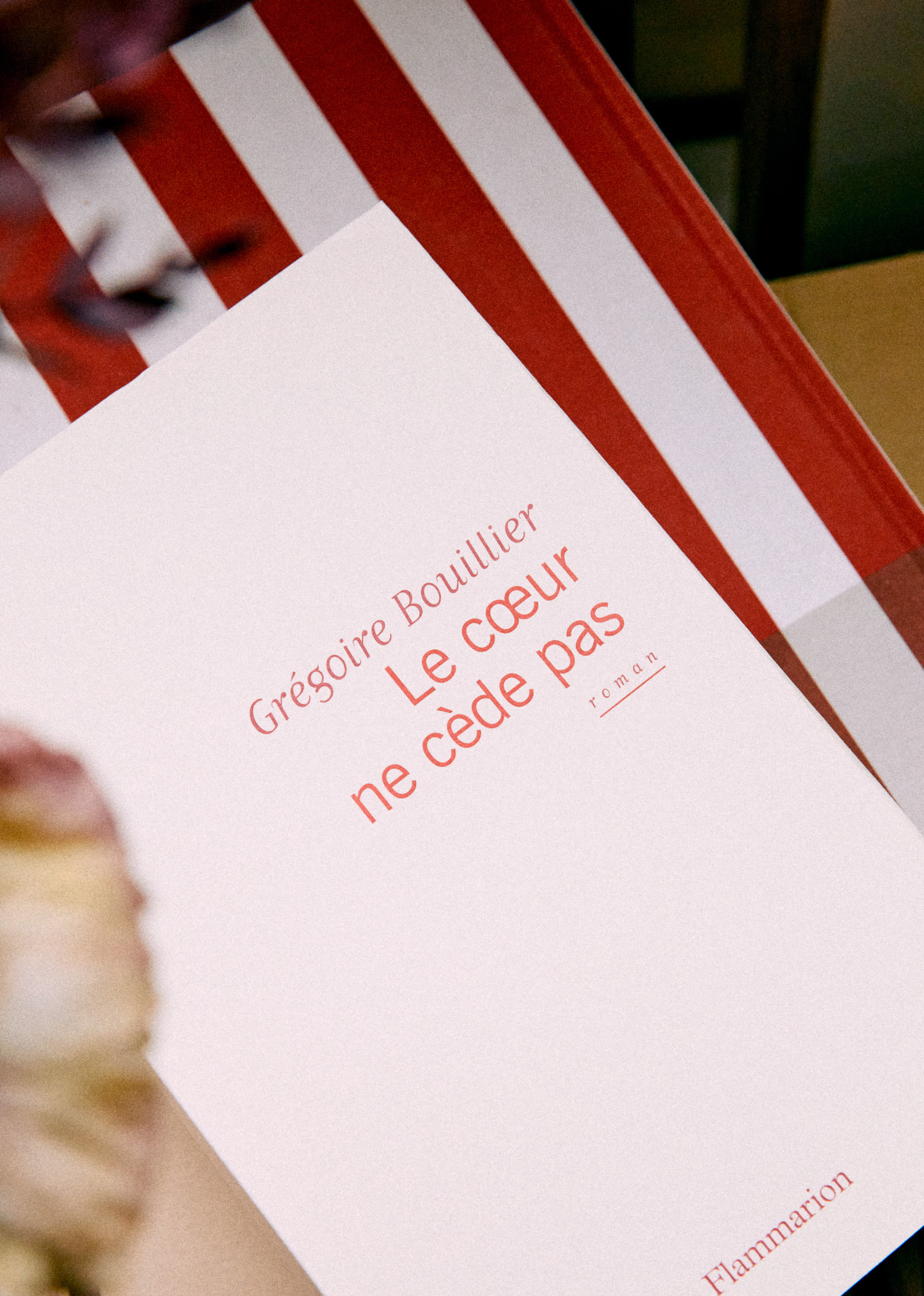 Le cœur ne cède pas - G. Bouillier - Blanc - LES COMPOSANTES/DÉCOUVRIR 5906714