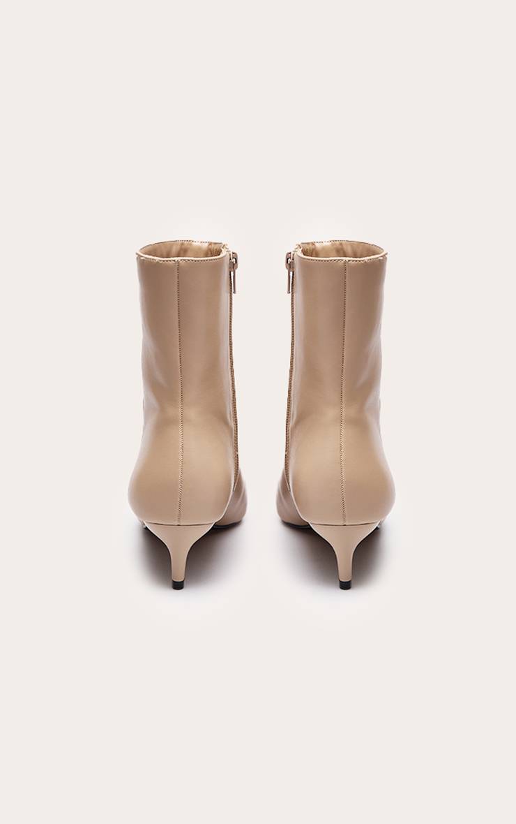 Bottines À Bout Pointu En Synthétiquecuir Avec Talon Aiguille Bas