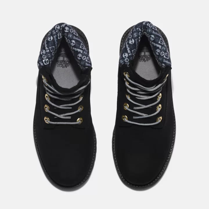 Bota Timberland Premium de 6 polegadas para jovens na cor preta.