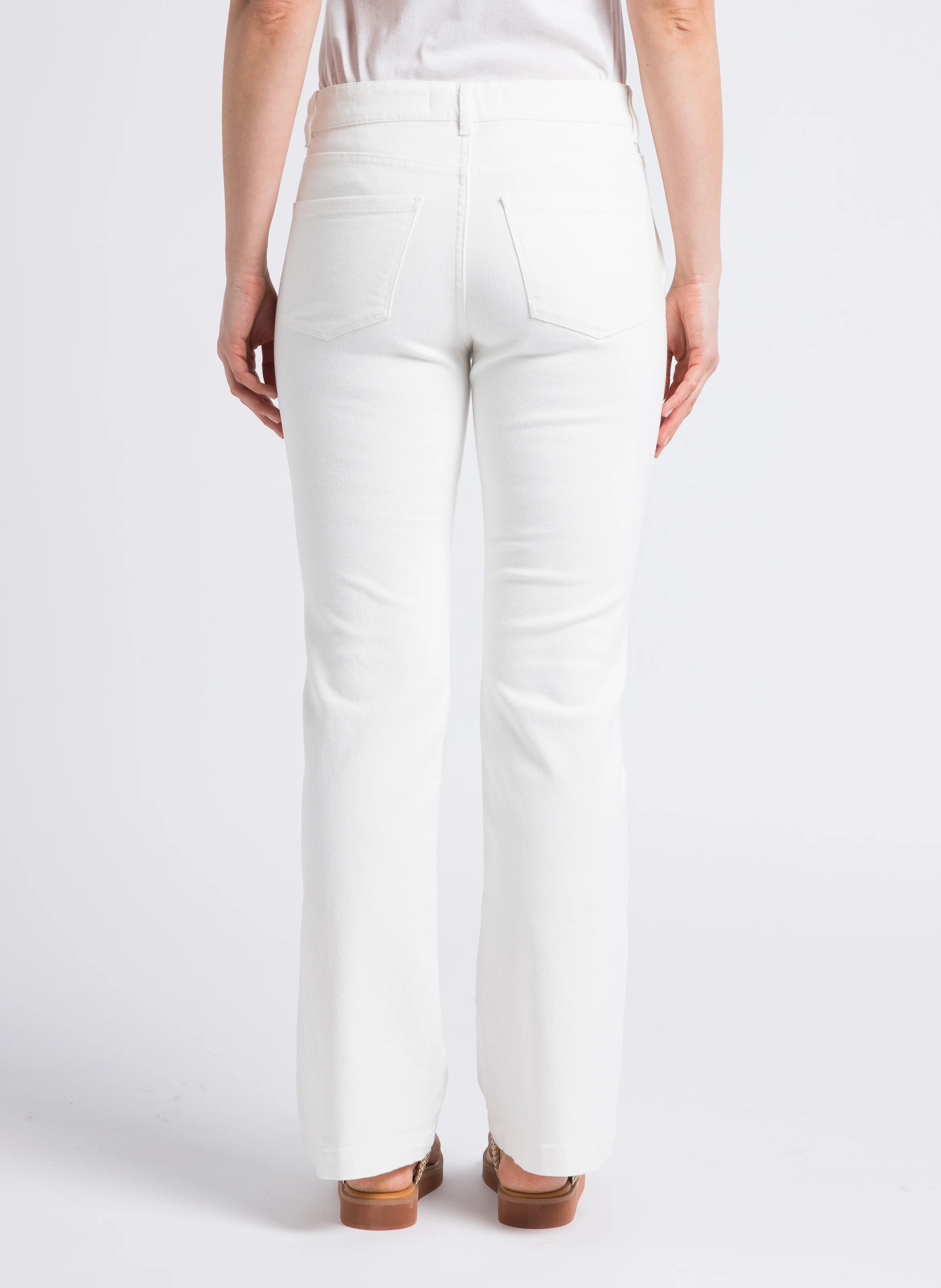 Jean flare avec ourlets en coton | Blanc