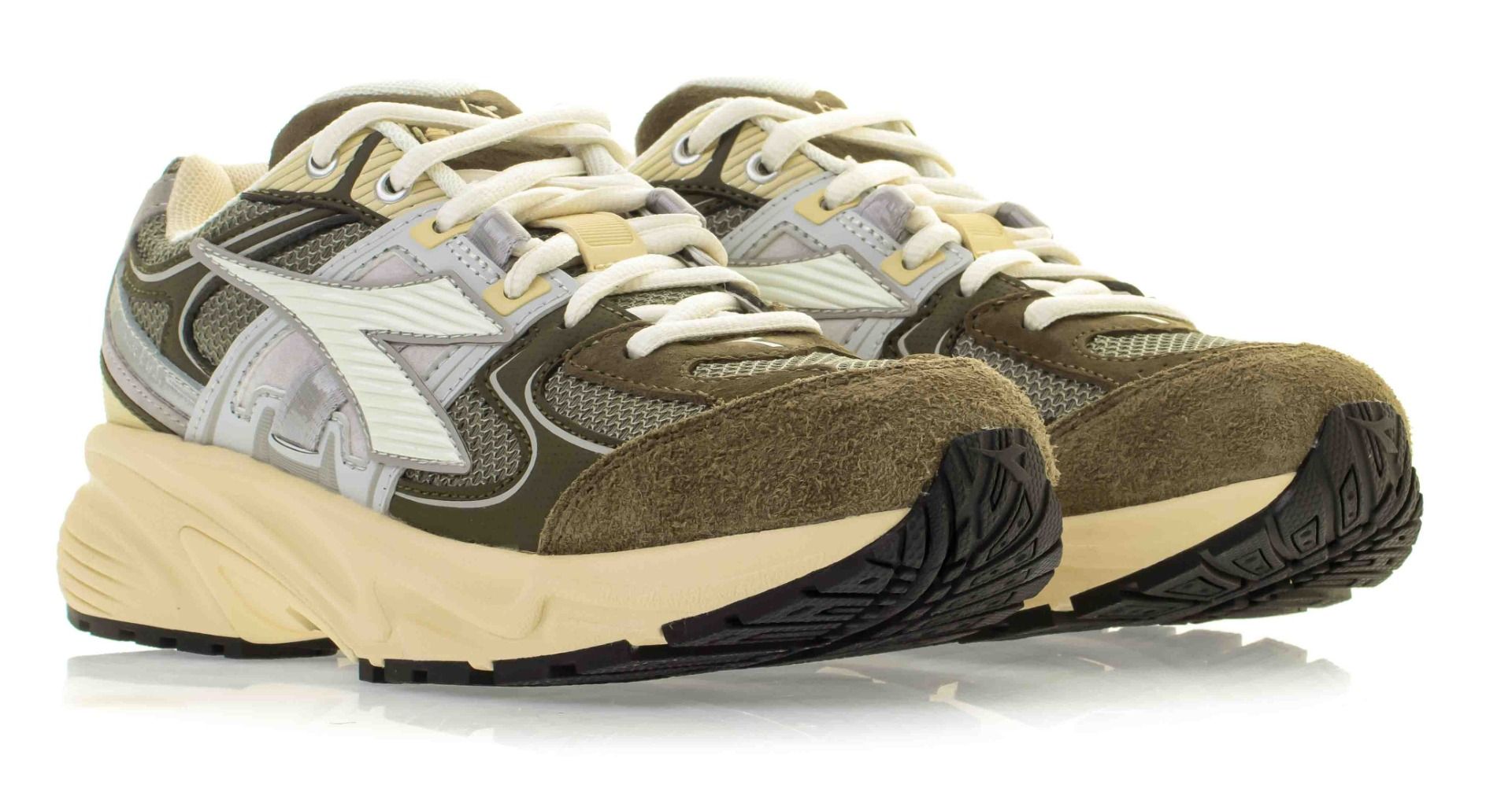 Diadora Mythos Star M2 Stone