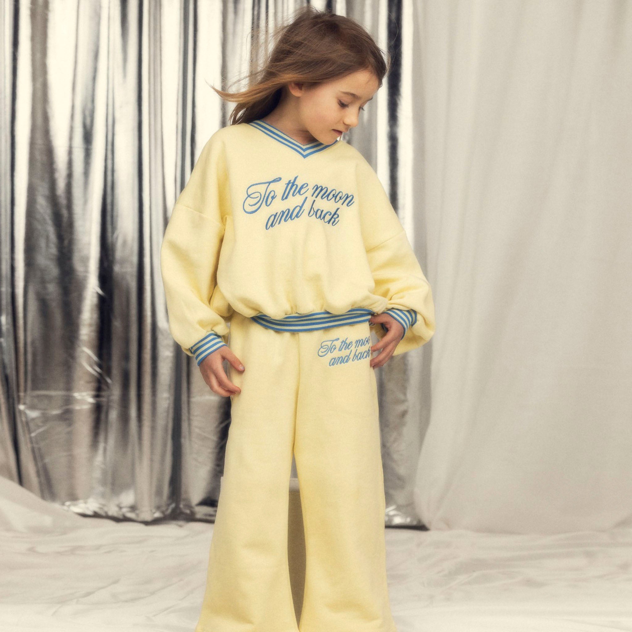 Sweatshirt To The Moon Yellow