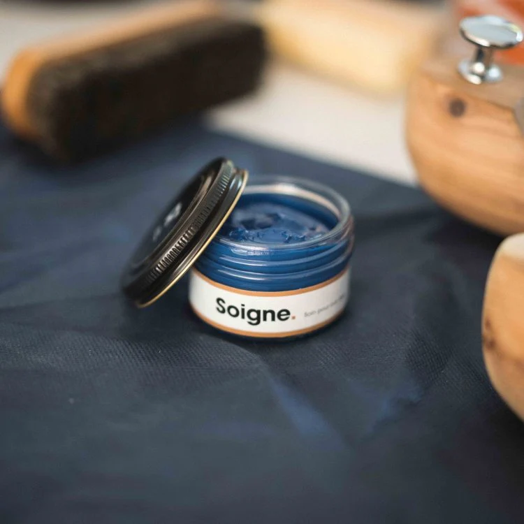 Cirage-Cirage bleu pour cuir lisse et grainé