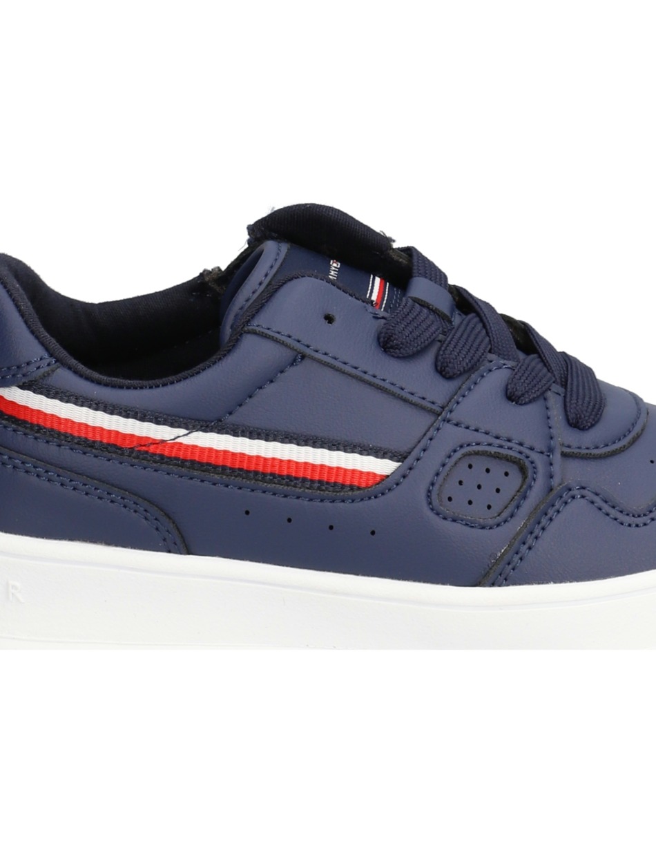 STRIPES LOW CUT LACE-UP SNEAKER