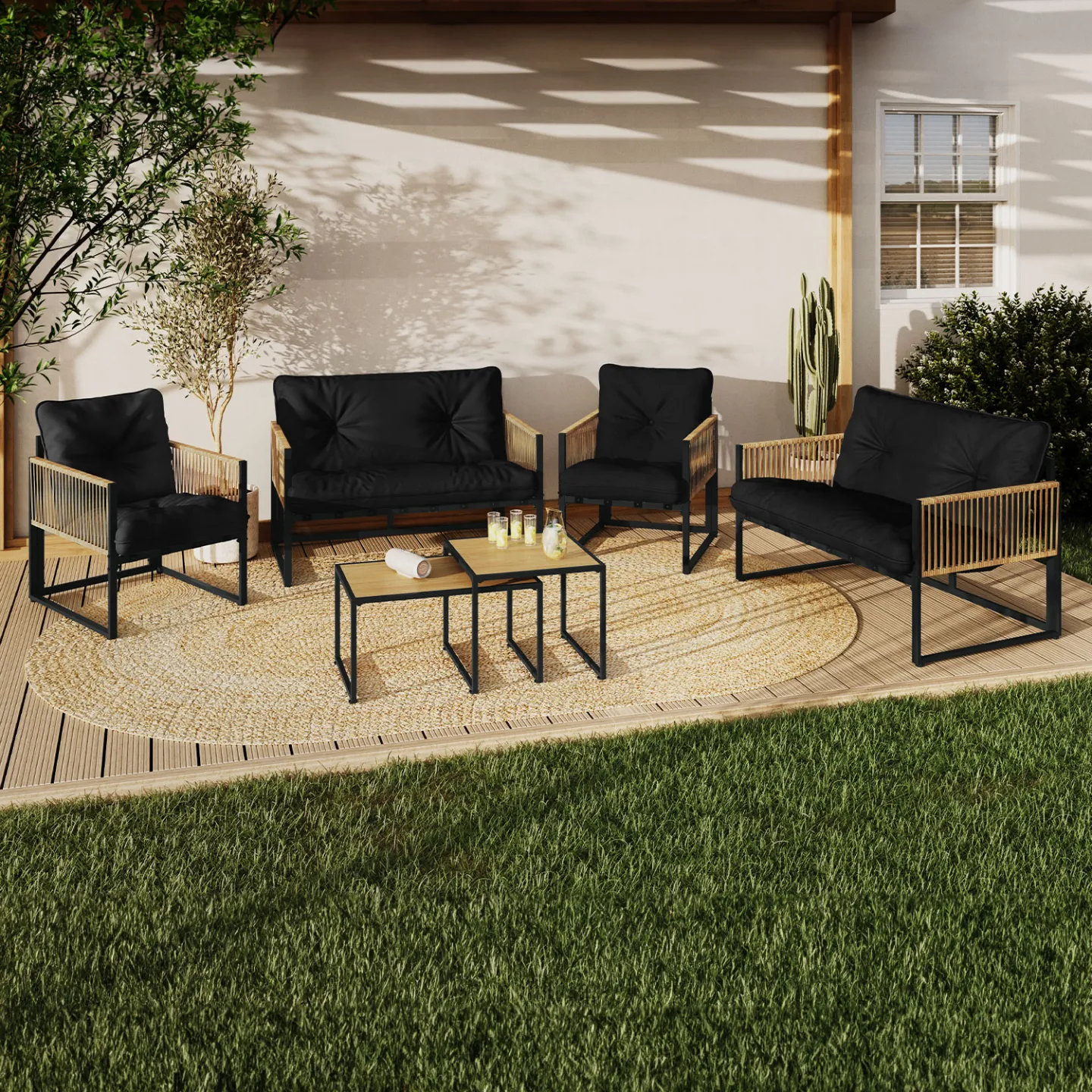 Salon de jardin bas RIO 6 places structure métal noir, cordage effet rotin clair et coussins noir