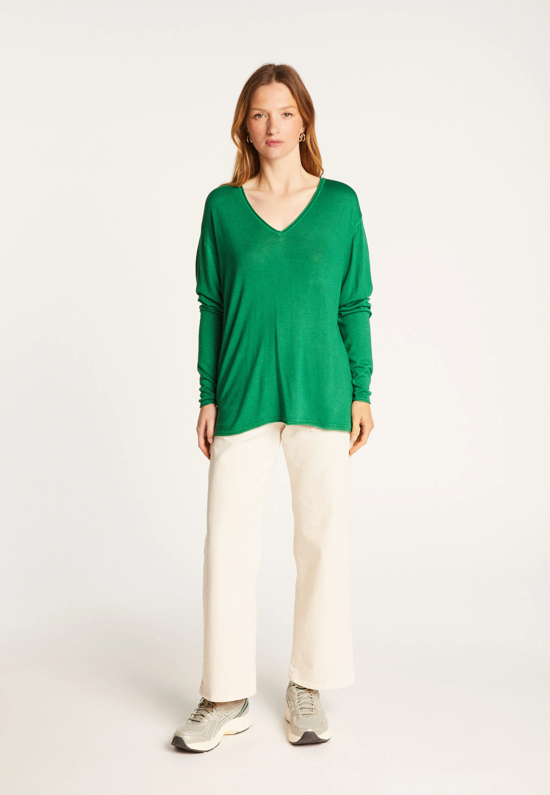 AELINEAH24 - T-shirt col v en fibre de bambou cachemire | Vert