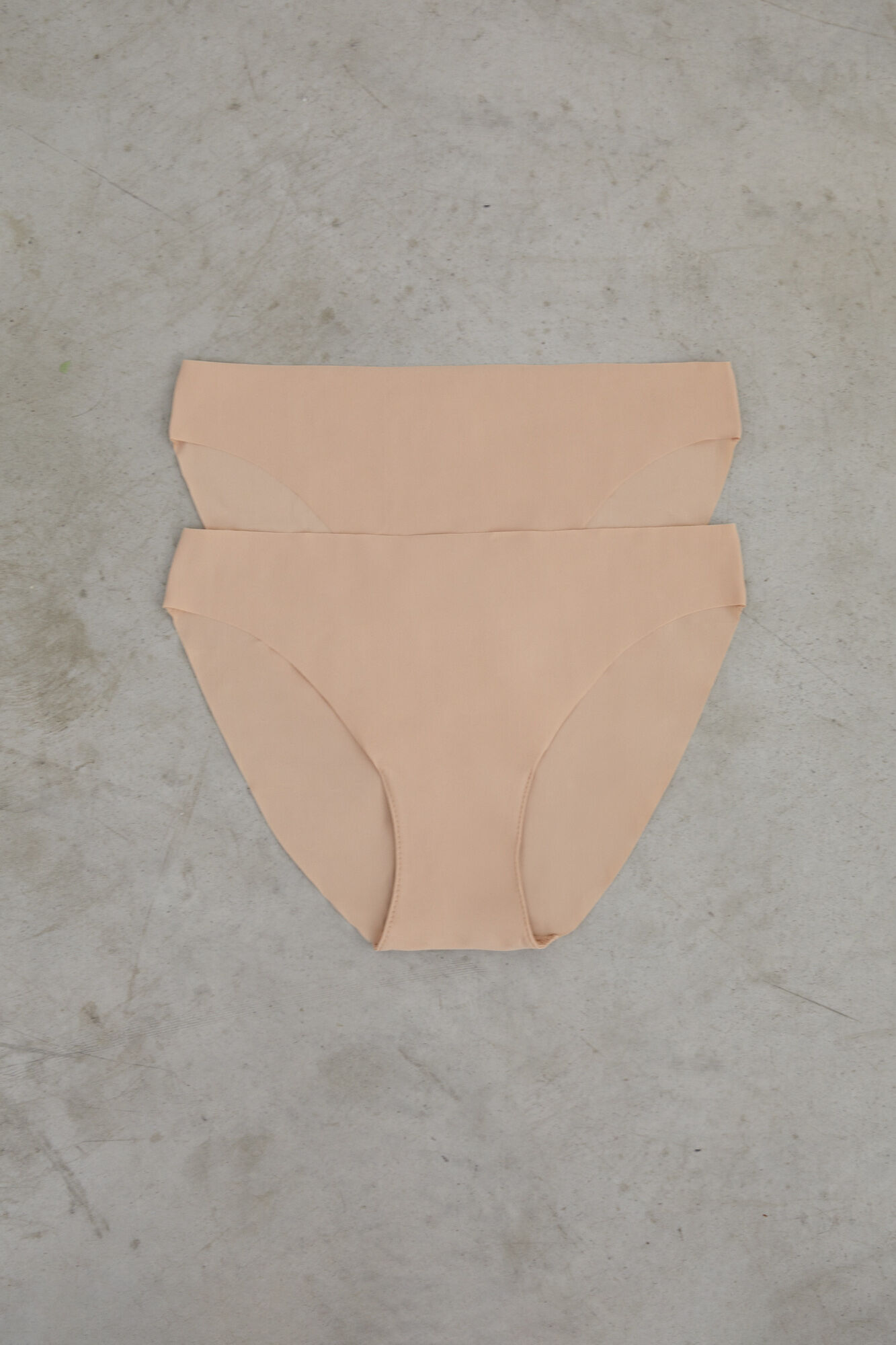 Pacote com 2 calcinhas cor da pele - nude