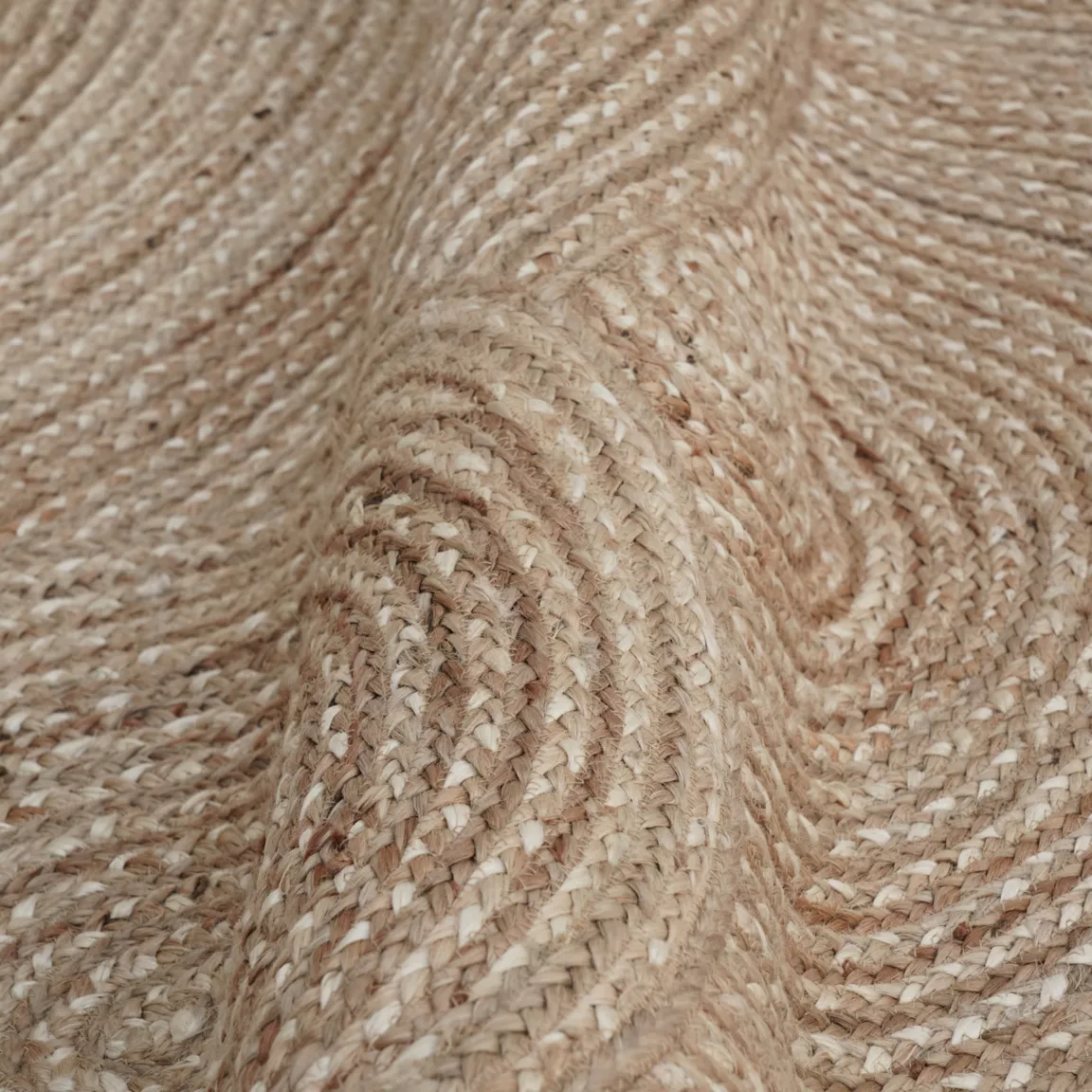 Tapis de salon rectangulaire jute tressée main (140 x 200 cm) Neha Beige