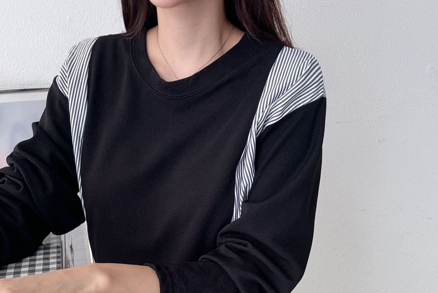 Chubby Girl - Gestreepte midi-jurk met lange mouwen