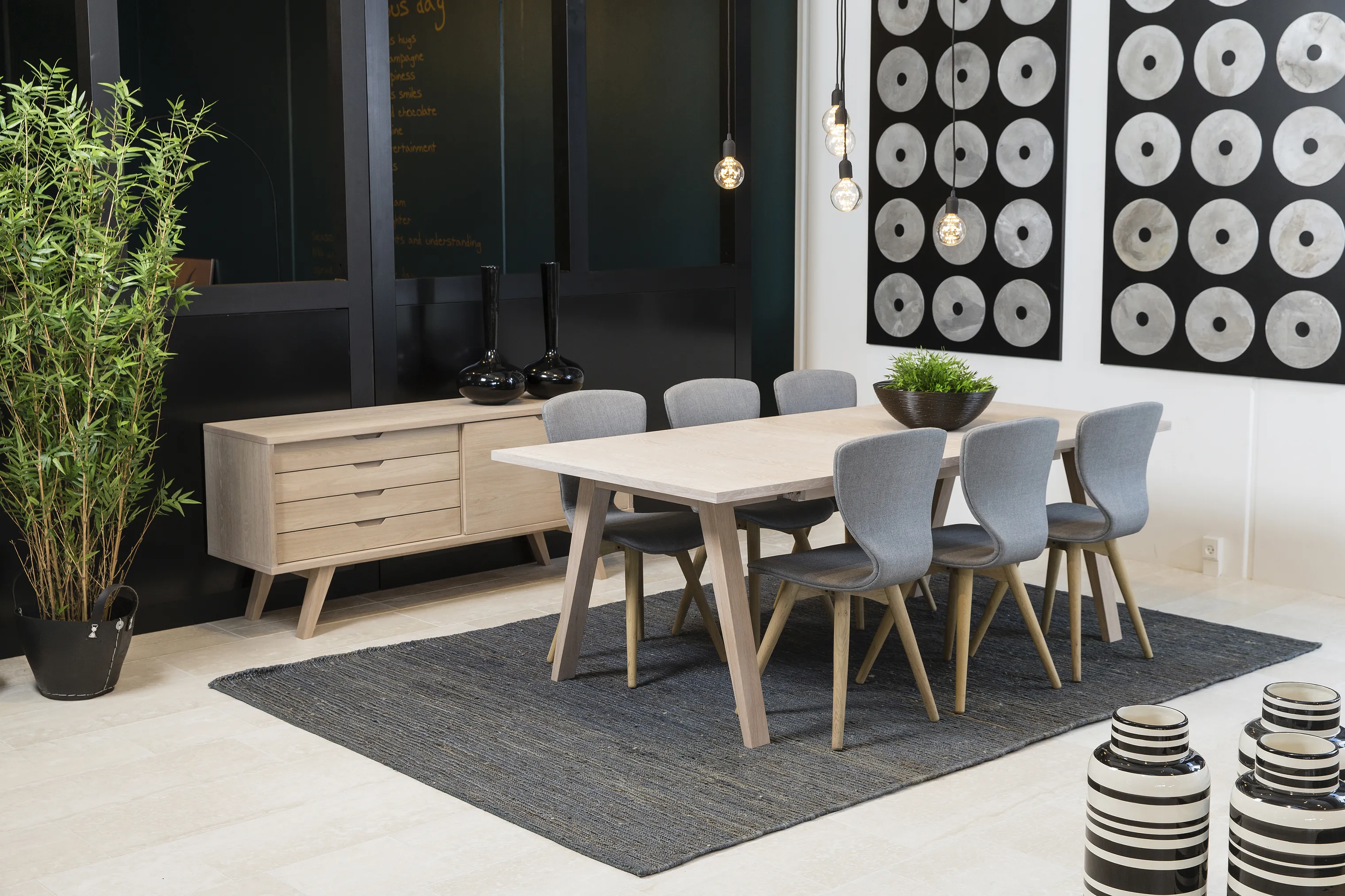 CASA Living A-Line Spisebord
