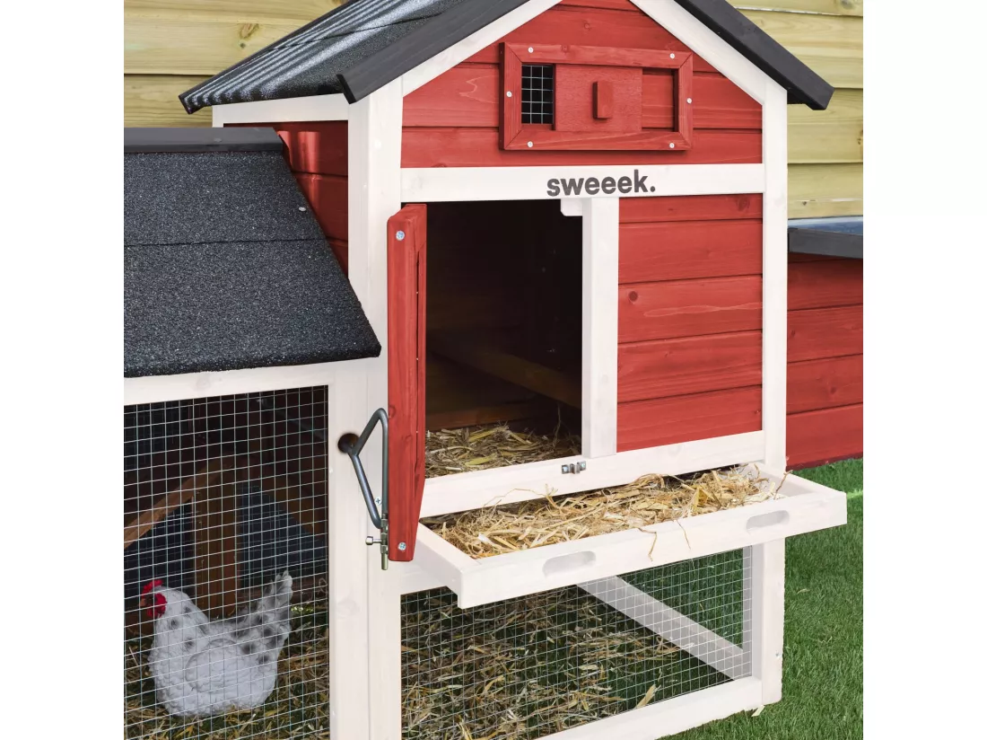 Poulailler en bois rouge GALINETTE. 3 poules. cage à poule avec enclos