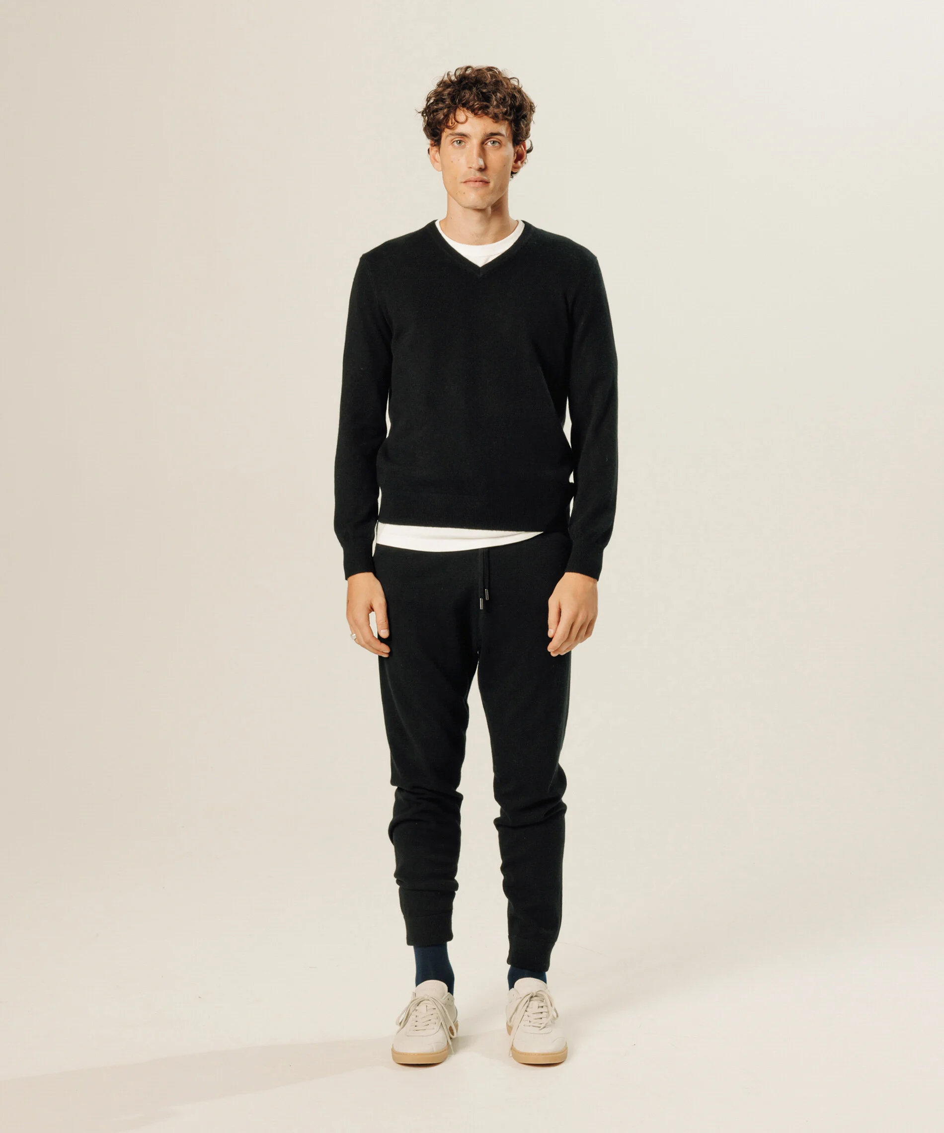 Pull col v en cachemire | Noir