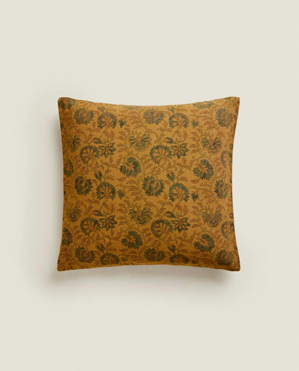 CAPA DE ALMOFADA COM ESTAMPA FLORAL