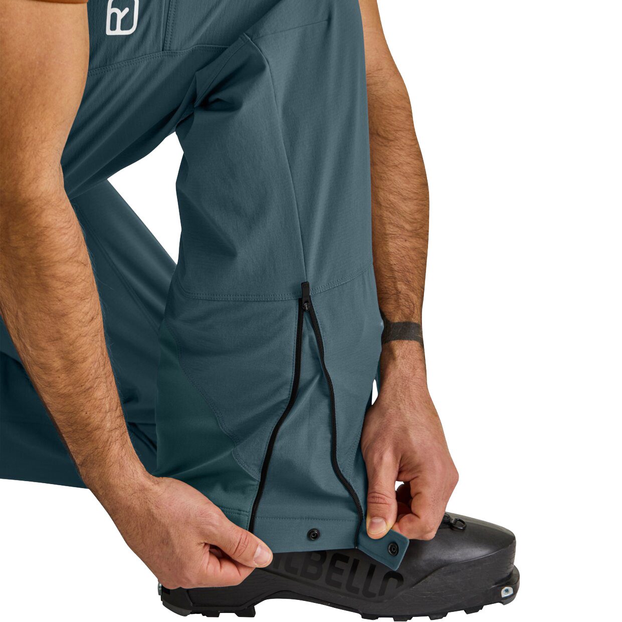 ORTOVOX Mondeval Softshellhose Herren dark arctic grey
