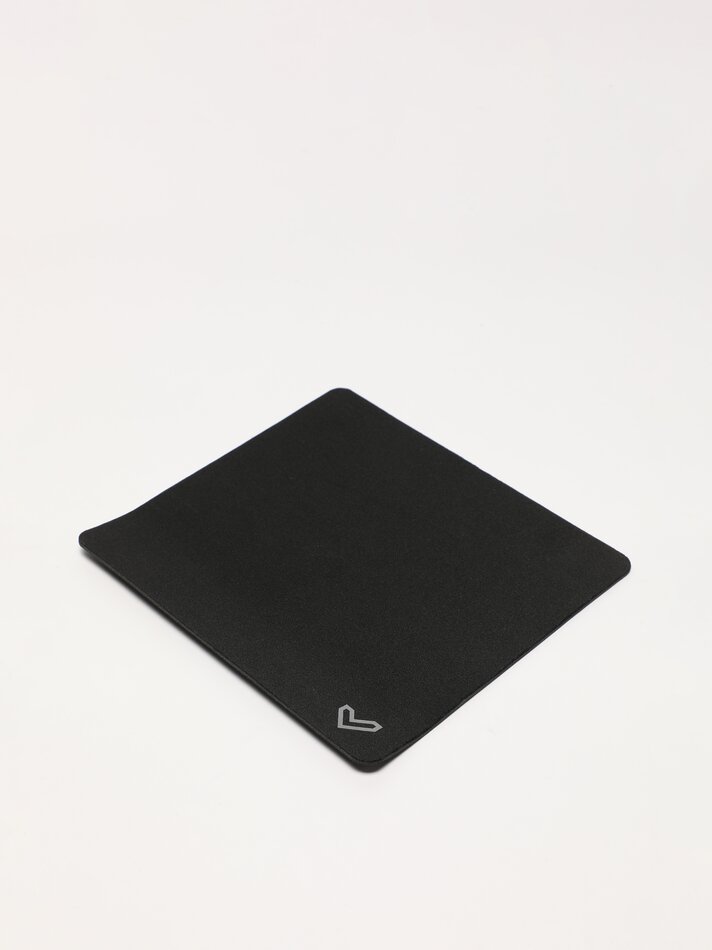 Conjunto de teclado, mouse e mousepad - Preto