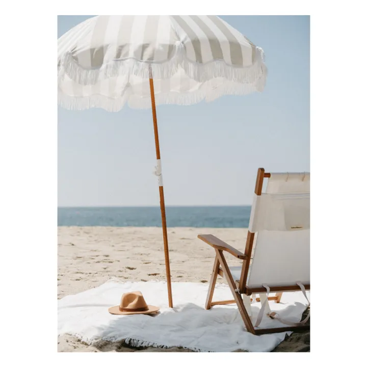 Business & Pleasure Co. Parasol frangé Holiday | Sauge