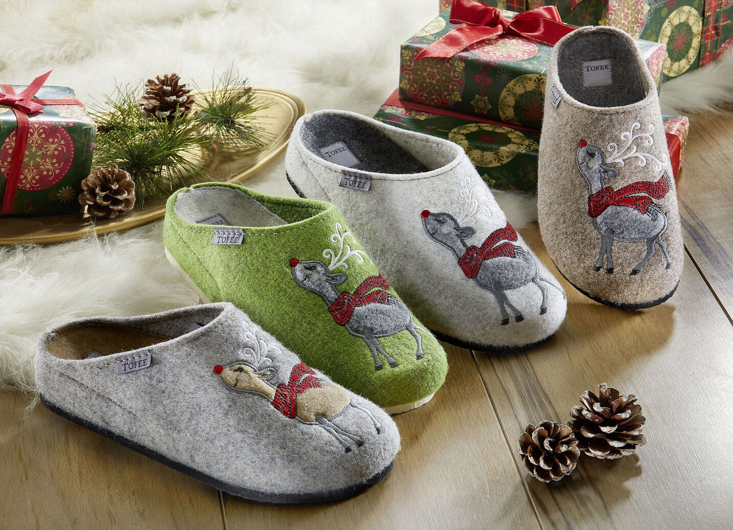 Flauschig warmer und kuscheliger Hausschuh