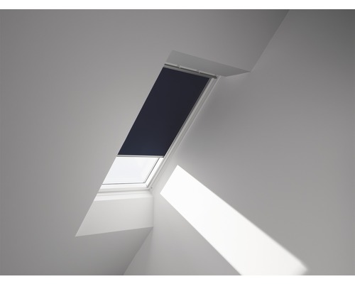 VELUX verduisterend rolgordijn, effen donkerblauw, handbediend, wit frame, DKL C02 1100SWL