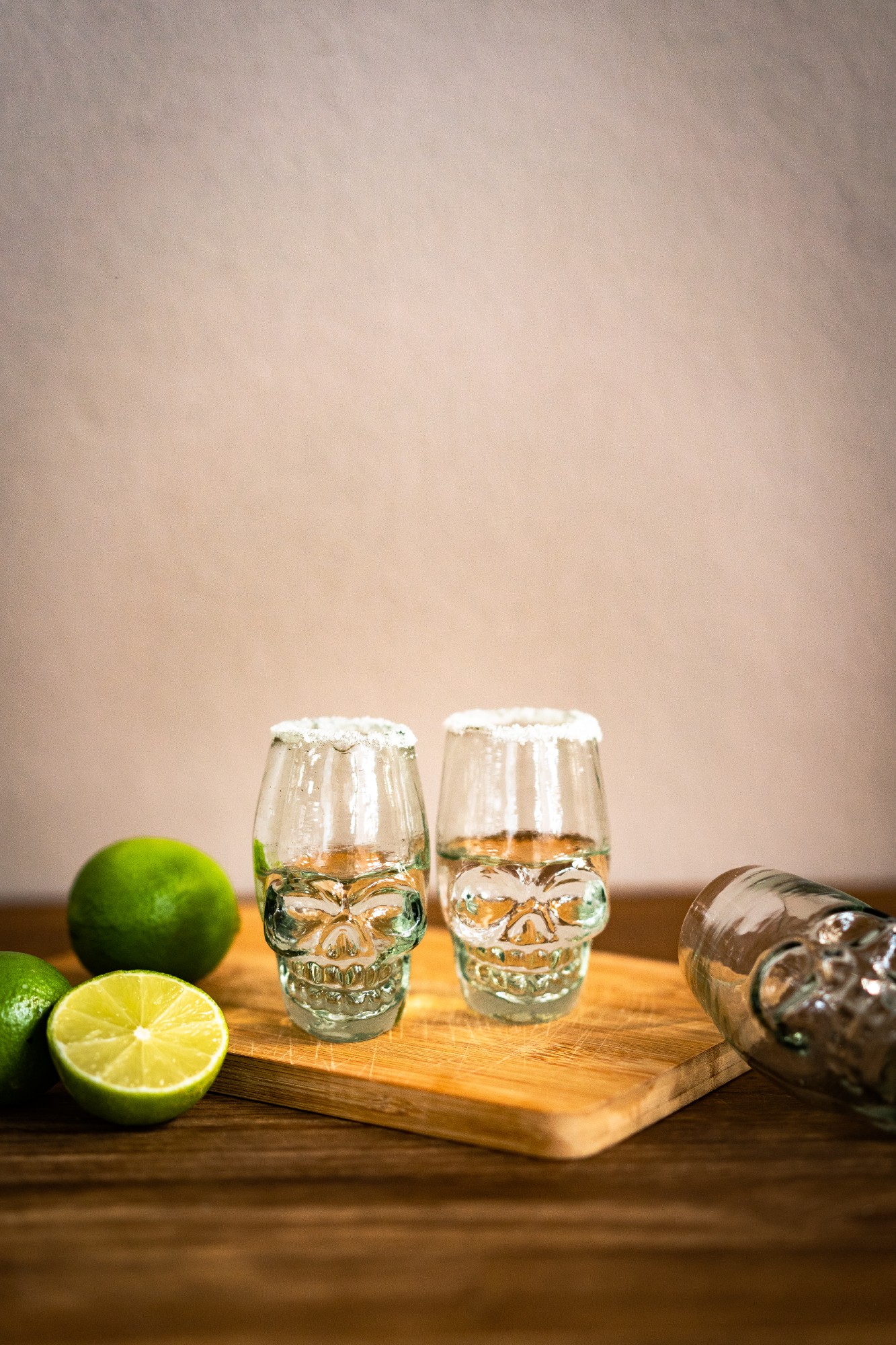 Tequila-Glas 'Totenkopf', H 9 cm, B 4 cm, L 5 cm zu 11,00