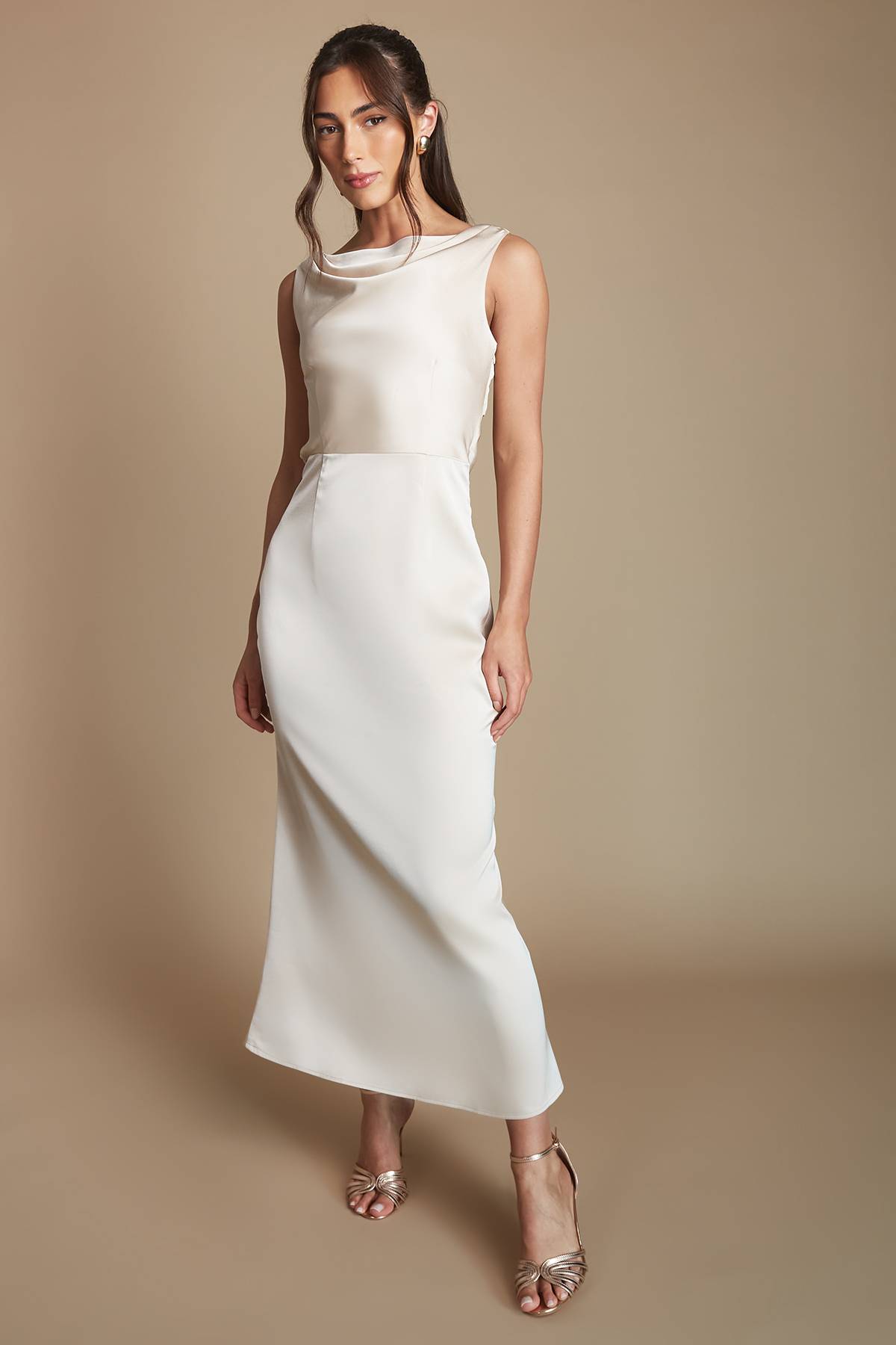Oasis Robe De Demoiselle D'honneur Mi-longue Champagne À Col Drapé Et Dos Ouvert