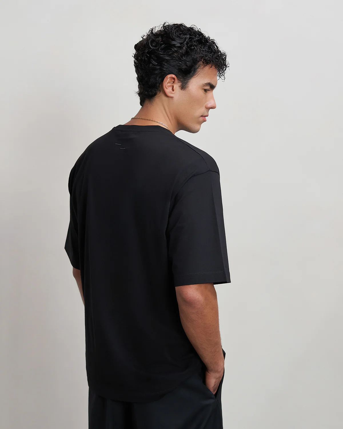 T-shirt Boxy Embroidered Black