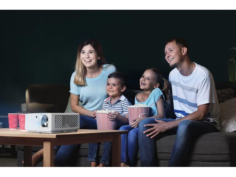 Optoma Kurzdistanzprojektor GT2000HDR Ultrakompakter Full HD-Laser-Heimprojektor mit kurzer Reichweite