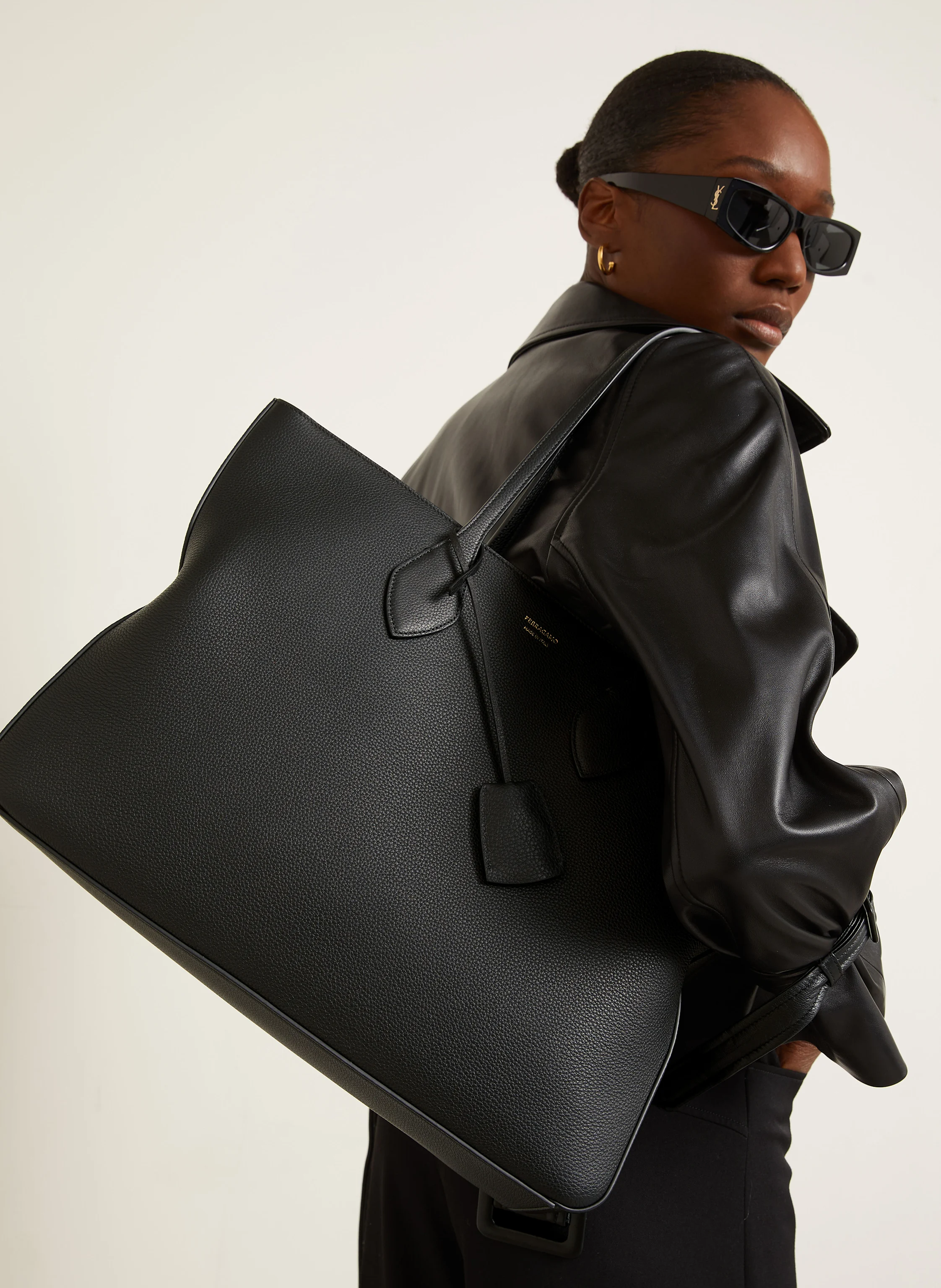 FERRAGAMO Shopper STAR