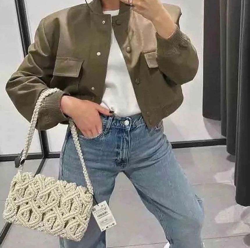 Sosana - Lange mouwen effen crop bomberjack
