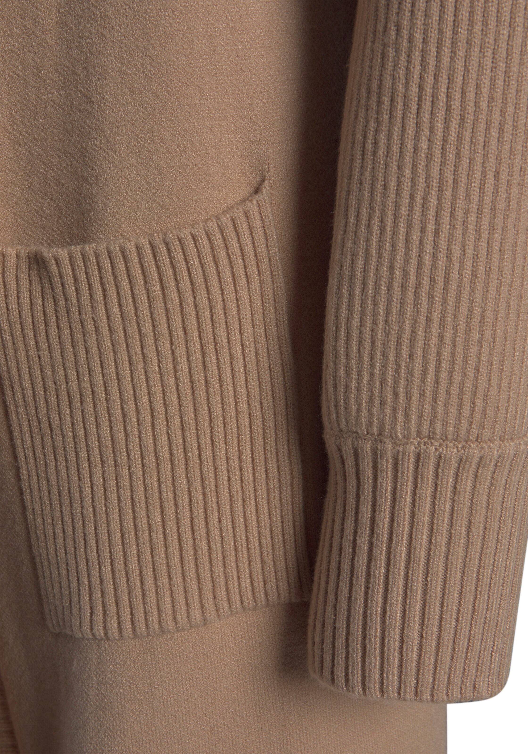 LASCANA Longstrickjacke in camelfarben