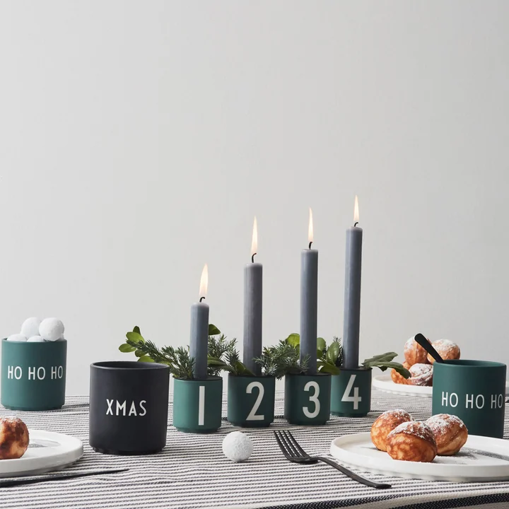Design Letters - Porzellan Mini-Becher (4er-Set), schwarz