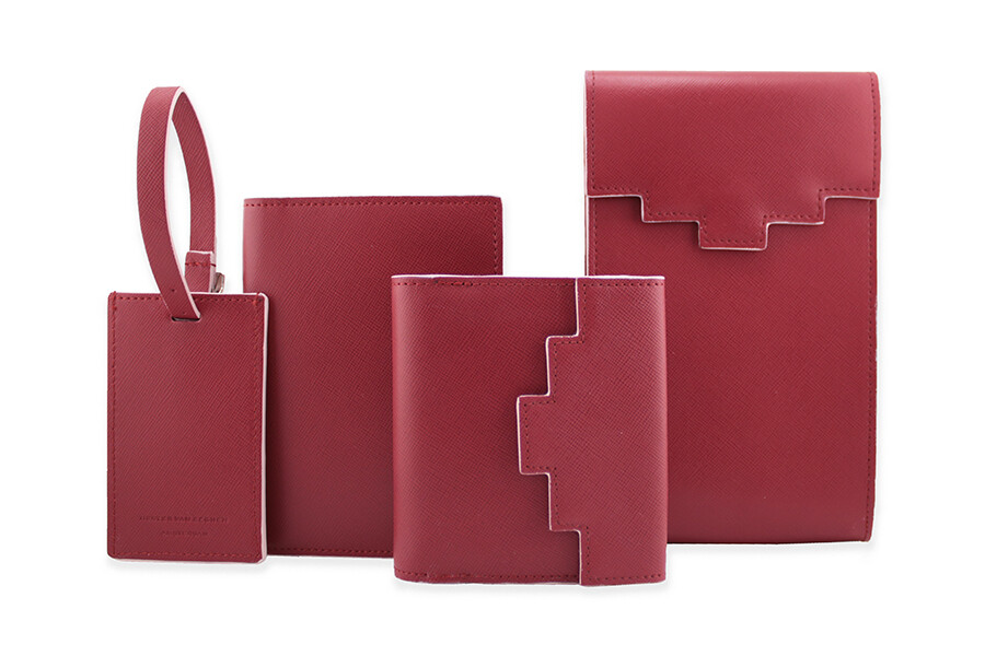 Stair Passport holder dark red Saffiano