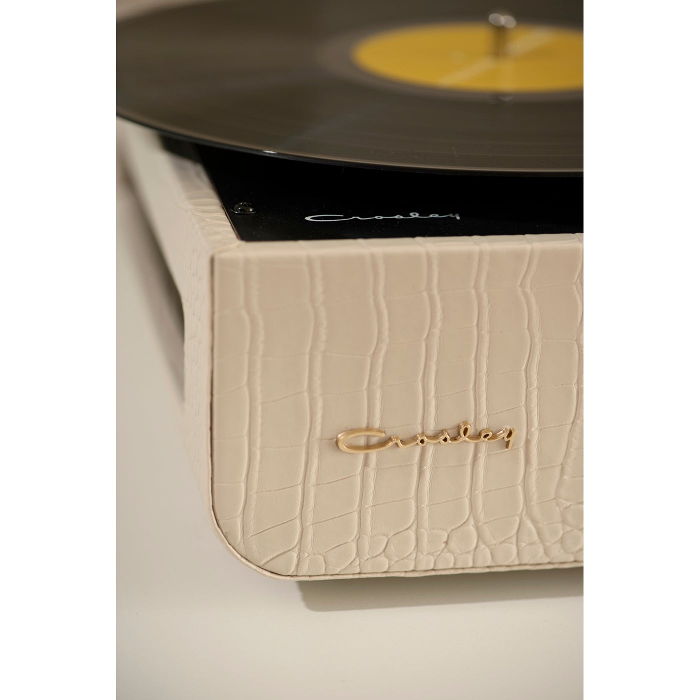 Crosley CR6255A-CC4 Mercury Cream Croc platenspeler