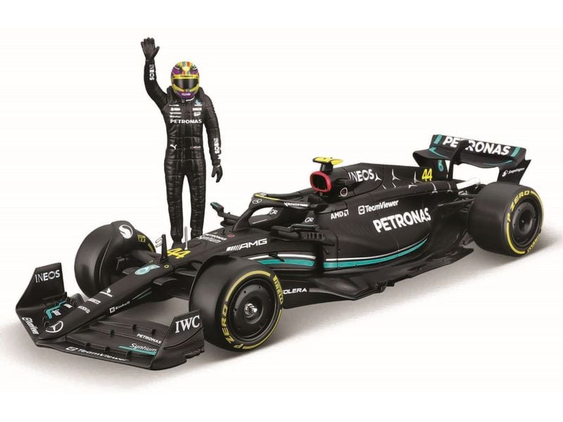 BBurago Mercedes-AMG F1 W14 E Perf. 2023 mit Figur 1:24 Sammlermodell im Massstab 1:24