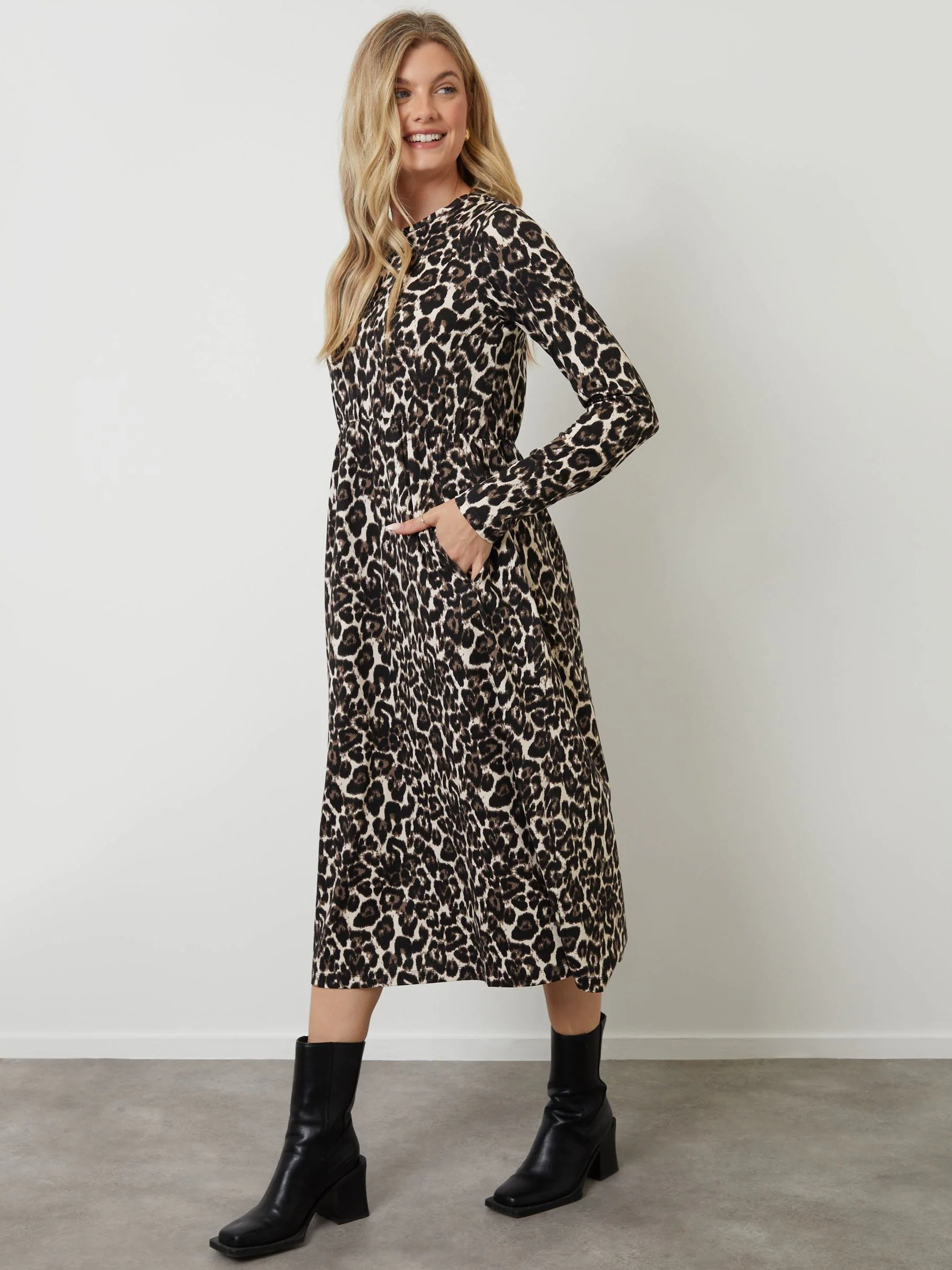 Luipaard - Threadbare Long Sleeve Jersey Midi Dress