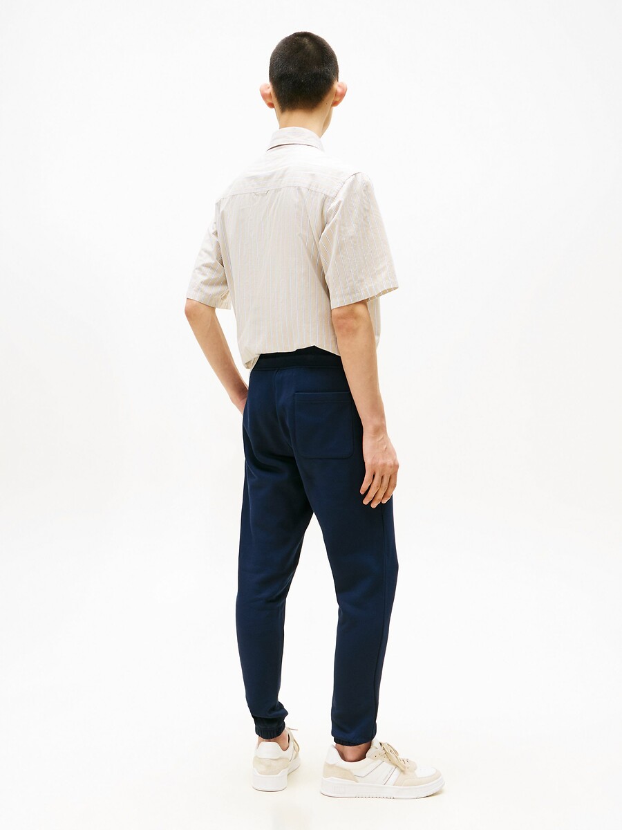 TOMMY JEANS<br>Calças de moletom slim fit