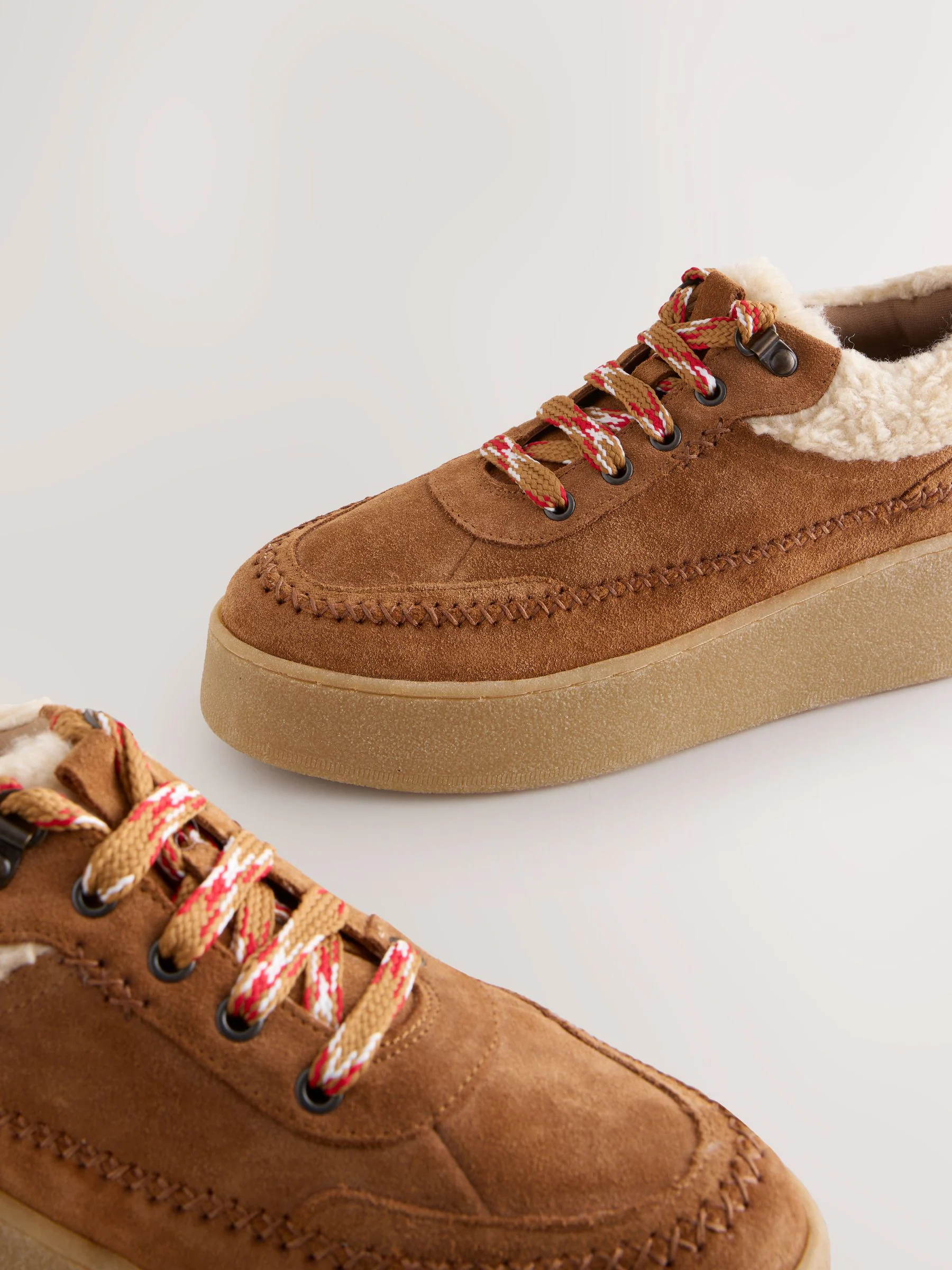 Lichtbruin - Signature Premium Leather Hiker Wedge Trainers