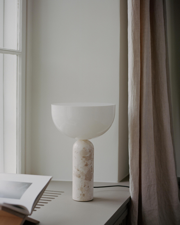 New Works Kizu tafellamp large Gris du Marais