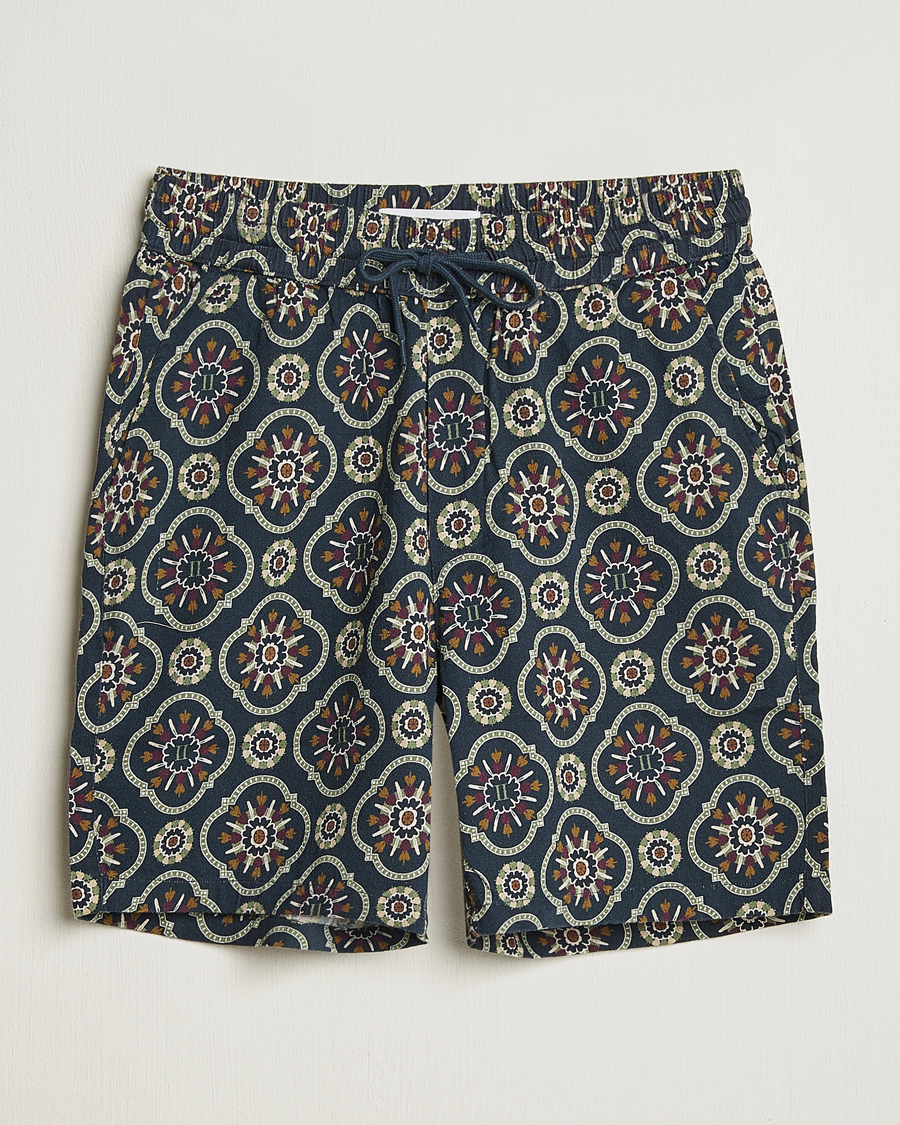 Les Deux Otto AOP Tapestry Shorts Dark Navy