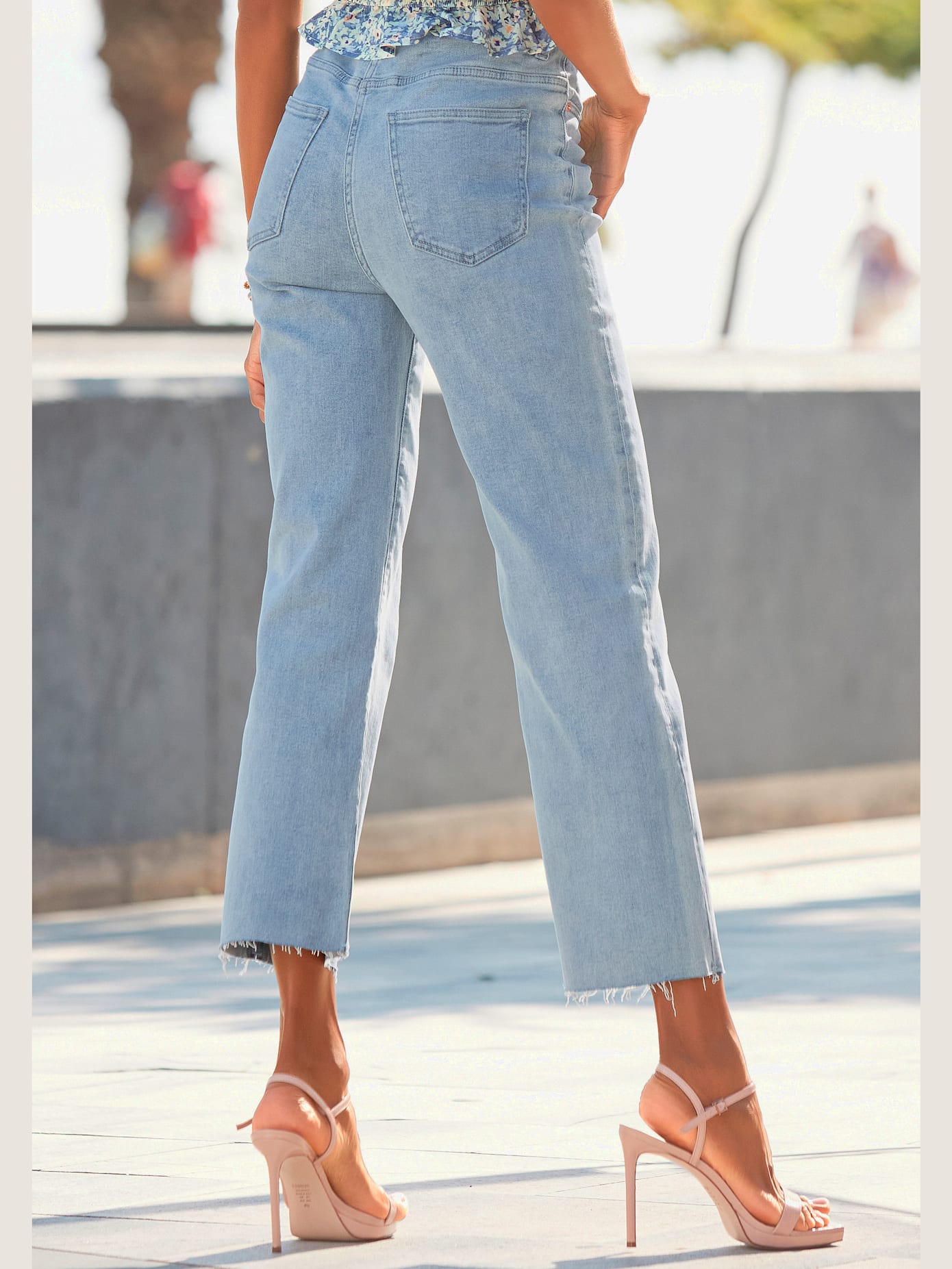 Jean large longueur 7/8 tendance, jambes évasées