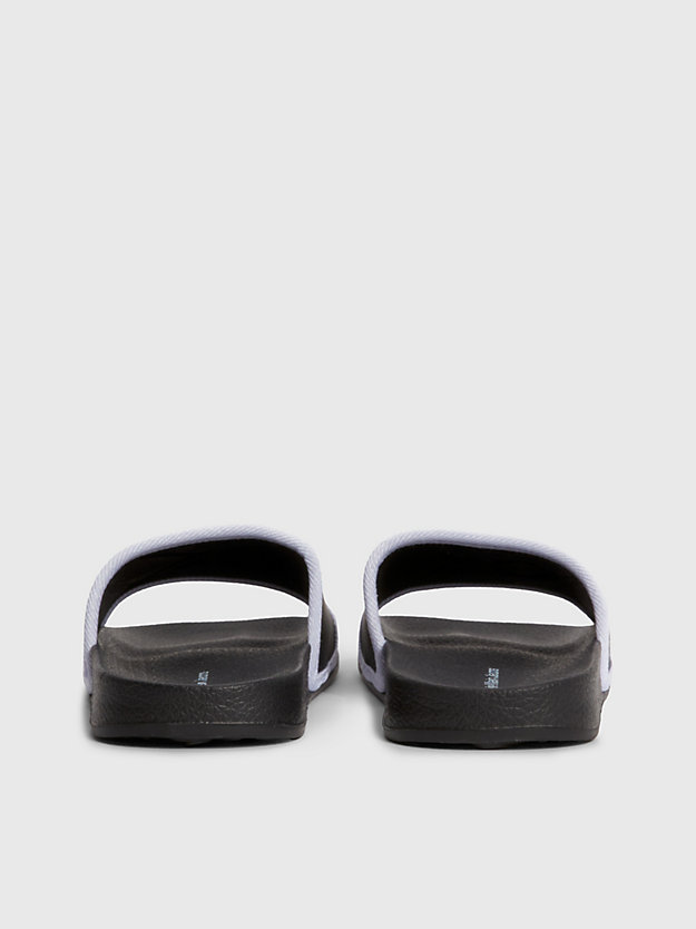 Pantufas infantis com logotipo