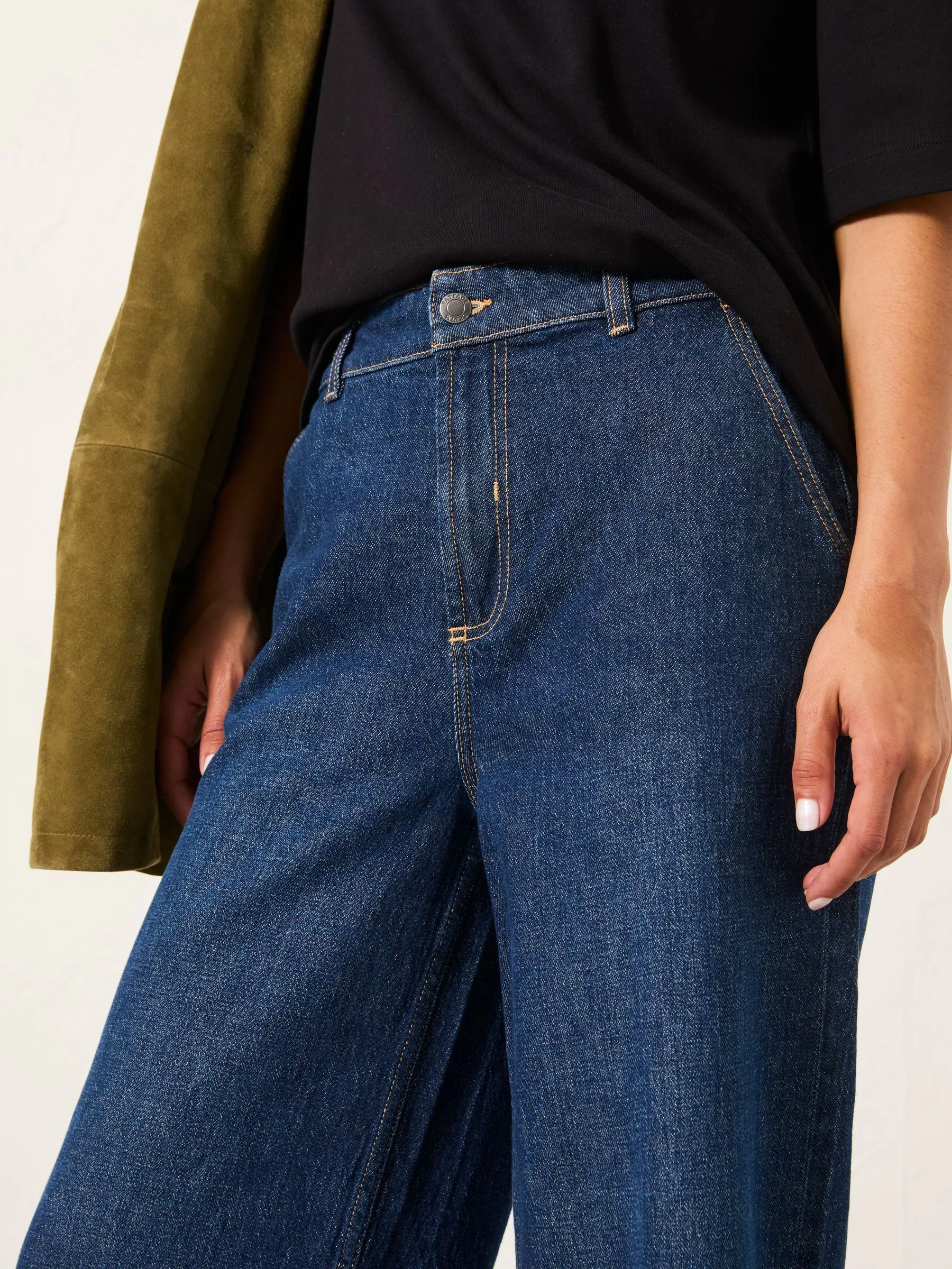 Denim donkerblauw - FatFace jeans met wijde pijpen en cropped model