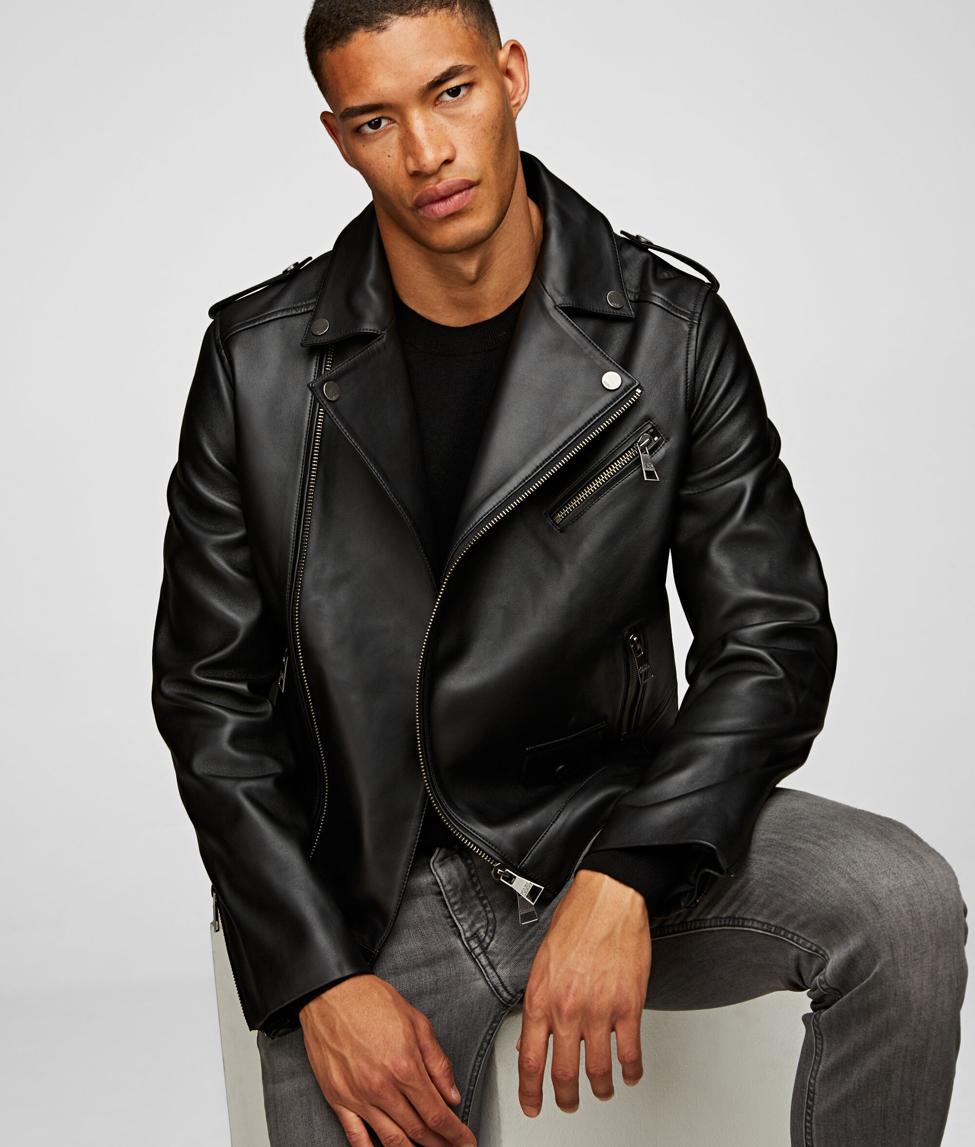 BLOUSON FAÇON MOTARD EN CUIR