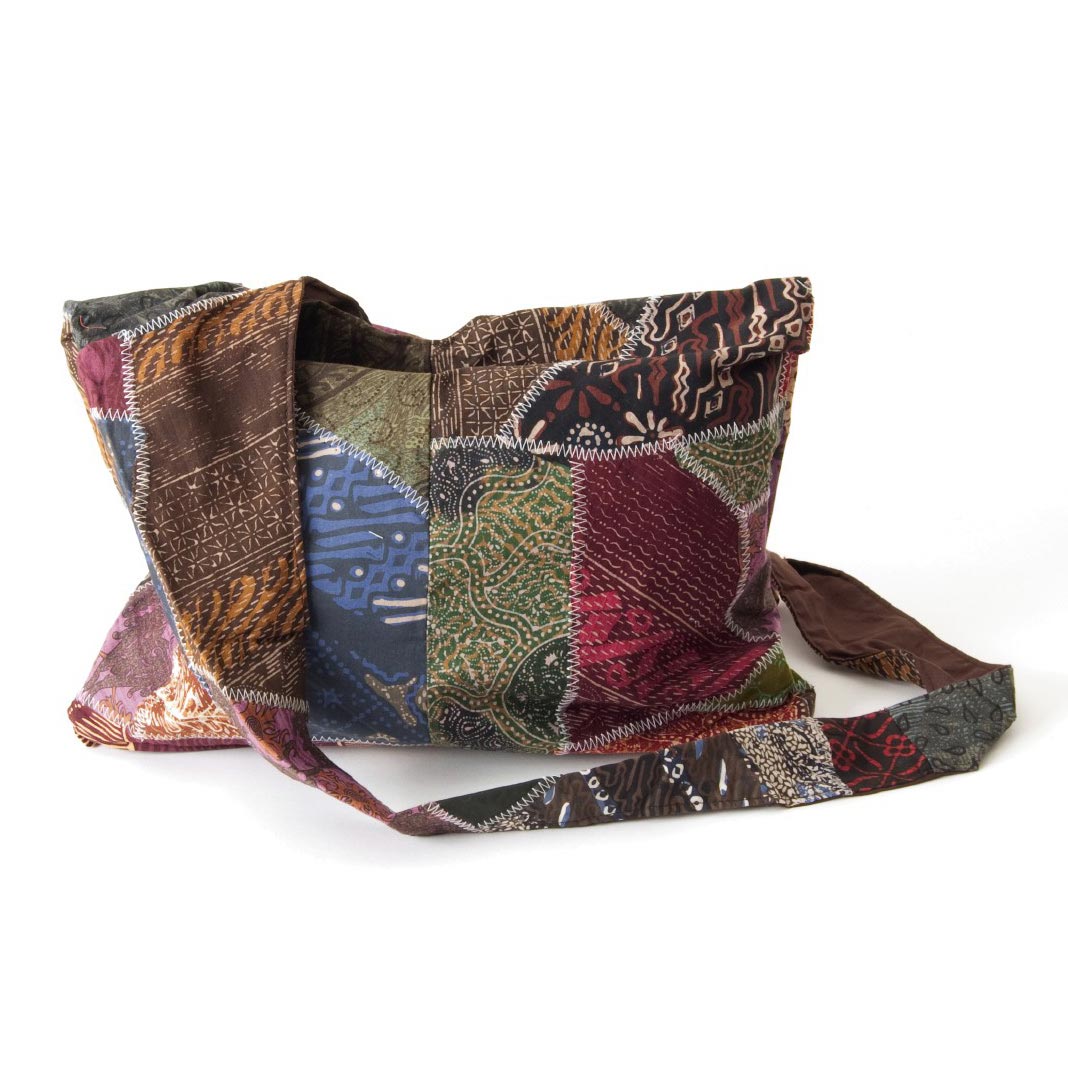 Umhängetasche 'Art Work', Patchwork multicolor, B 38 cm, H 86 cm günstig bestellen