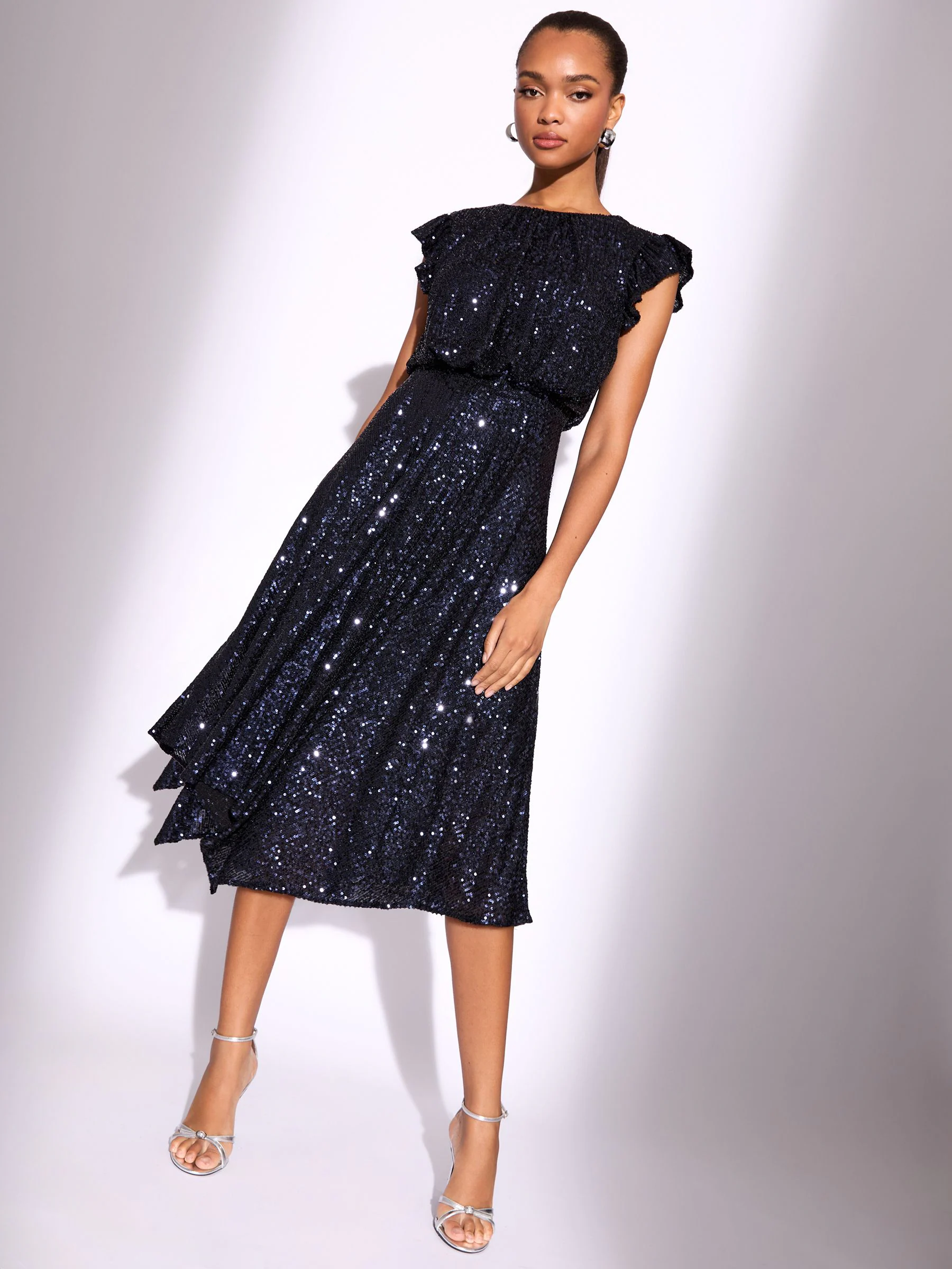 Marineblauw - Lipsy Pailletten Hoog Laag Fit en Flare Midi Dress