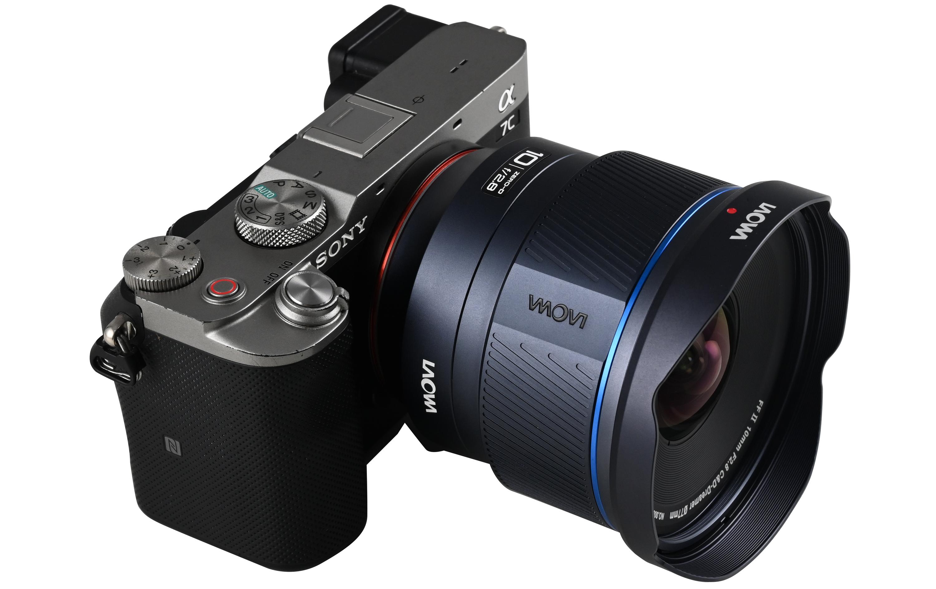 Festbrennweite 10mm F/2.8 Zero-D FF Auto – Sony E-Mount<br>Ultraweitwinkelobjektiv mit Autofokus