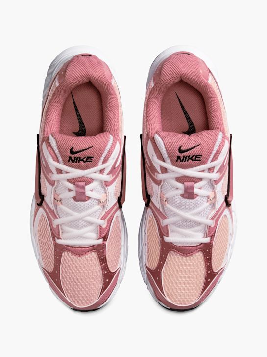 Nike V5 RNR Sneaker Rot