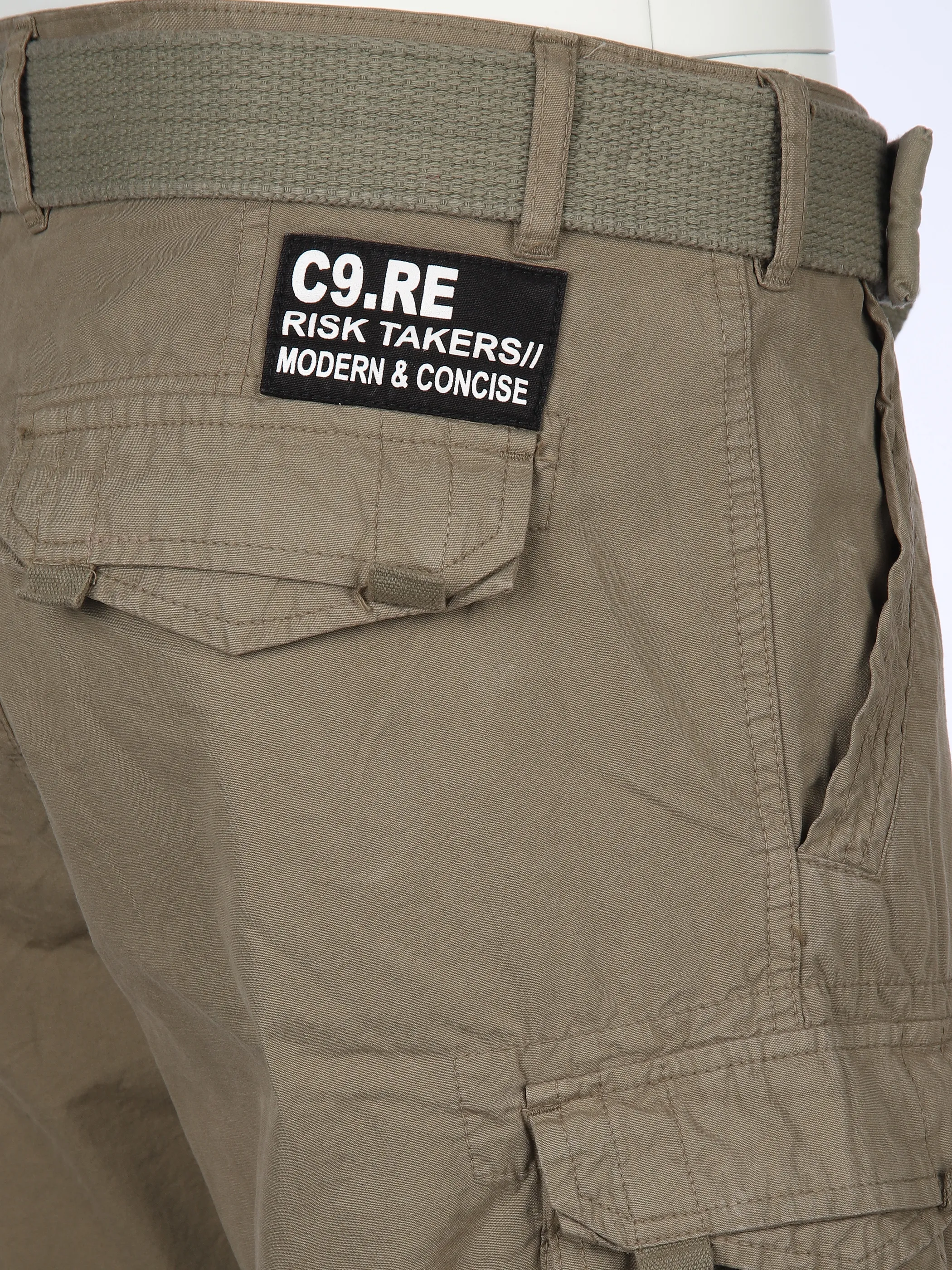Herren Cargo Bermuda mit Gürtel